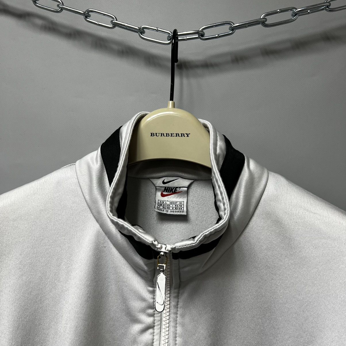 Nike × Vintage Vintage Nike Y2K Track Top Jacket Big Logo Swoosh Size US L / EU 52-54 / 3 - 11 Thumbnail