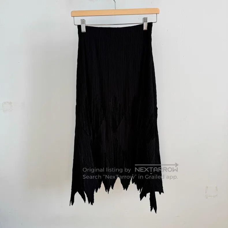 Issey Miyake Issey Miyake size:1 Black Midi Skirt Size 22" - 1 Thumbnail