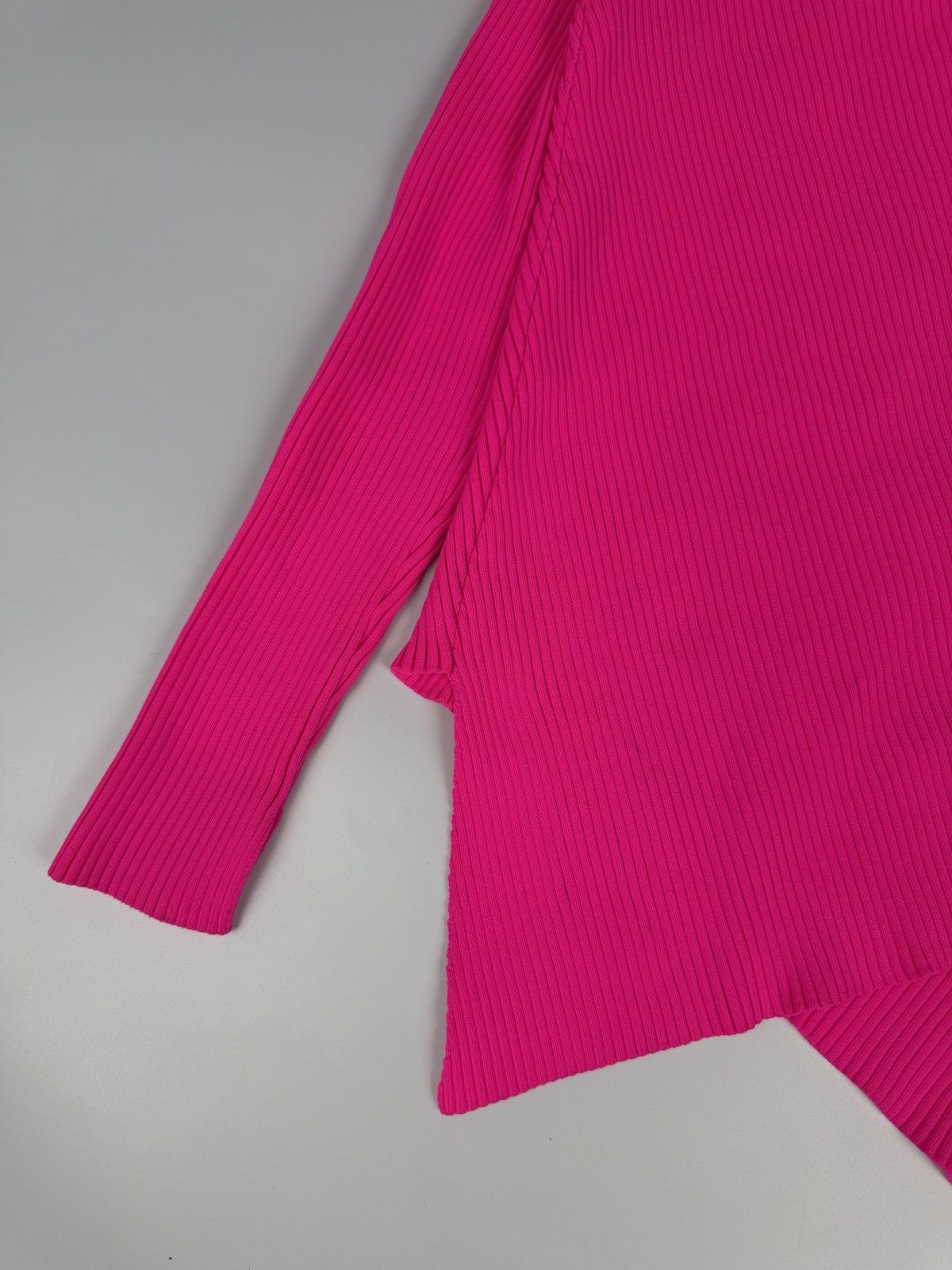 Balenciaga Balenciaga Pink Pleated Turtle Neck Size S / US 4 / IT 40 - 6 Thumbnail