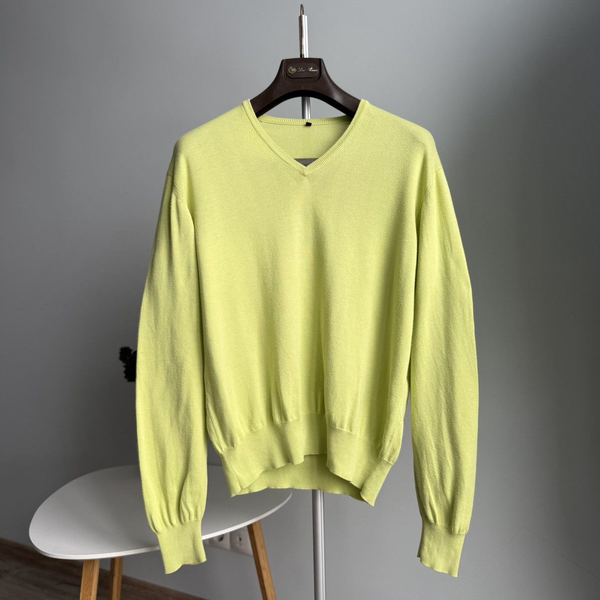Loro Piana Loro Piana Lime Green Cotton V-Neck Sweater Size 50 Size US M / EU 48-50 / 2 - 2 Thumbnail