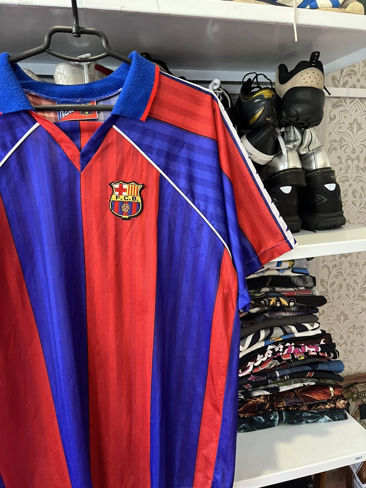 Vintage FC BARCELONA Vintage Romario #10 Football Soccer Jersey Size US L / EU 52-54 / 3 - 4 Thumbnail