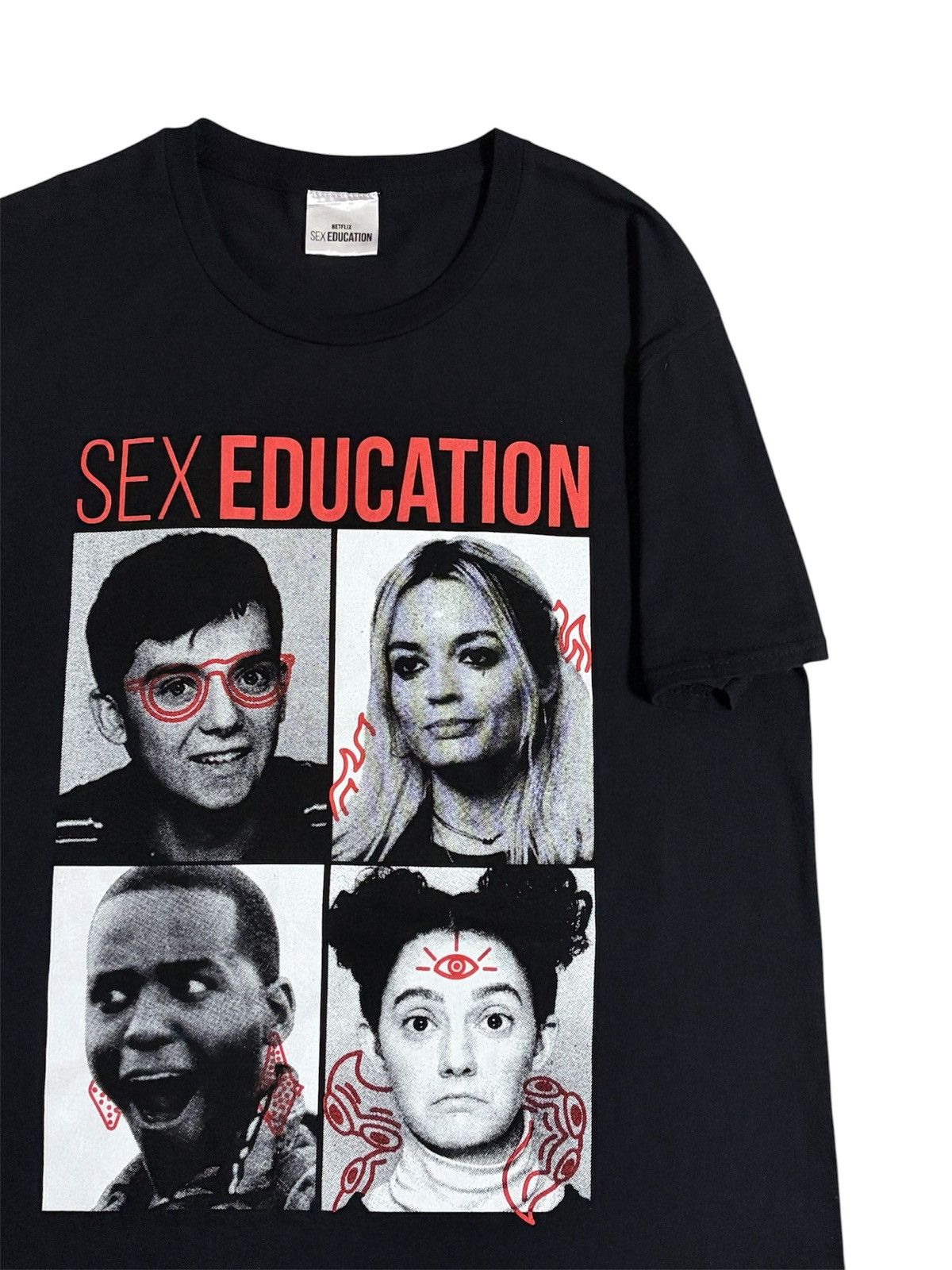 Other Netflix: Sex Education Size US M / EU 48-50 / 2 - 1 Thumbnail