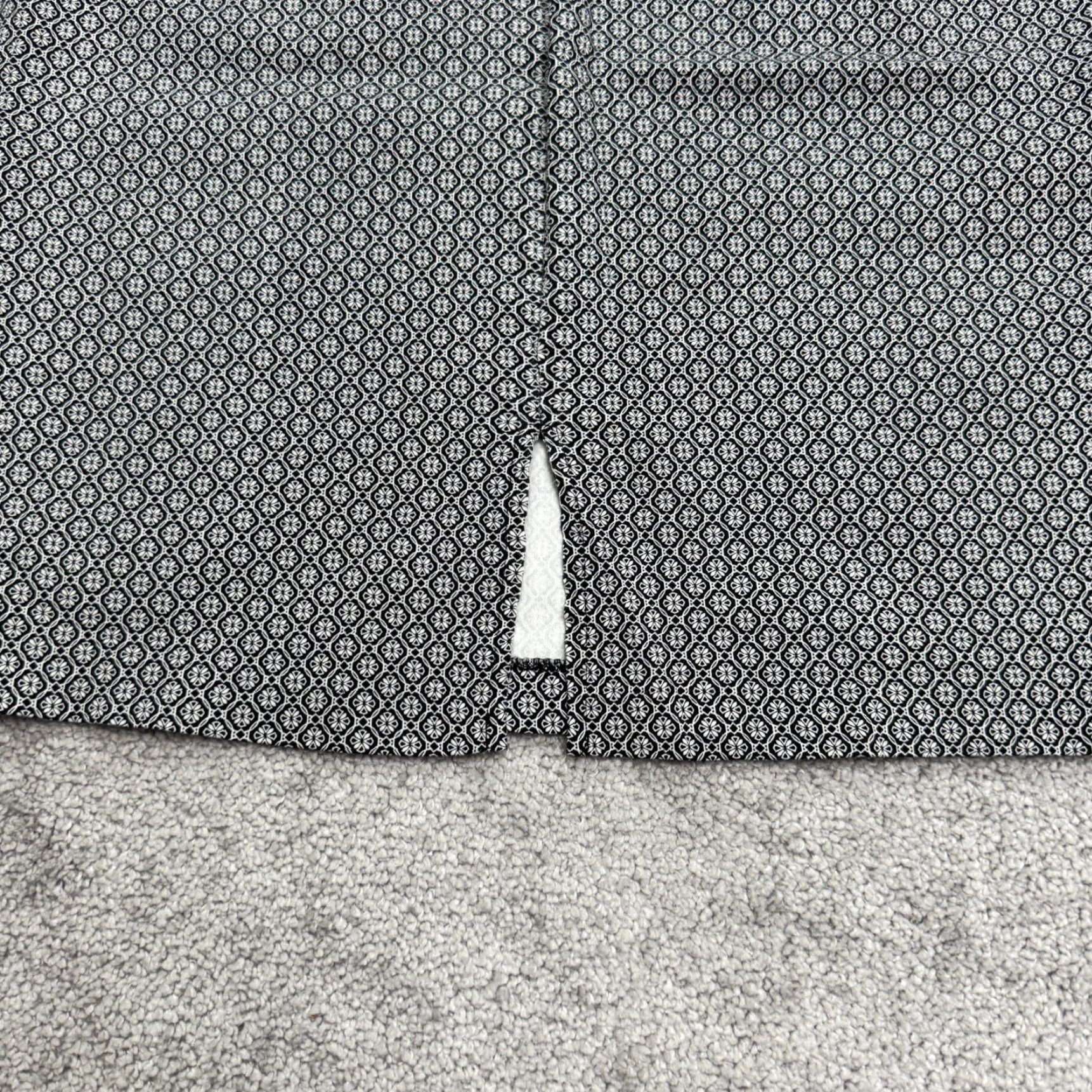 Vintage VINTAGE True Envy Geometric Medallion Pencil Skirt Womens Large Knee Length Stretch Office Wear Business Casual Travel Mode Women's Size 36" / US 14 / IT 50 - 3 Thumbnail