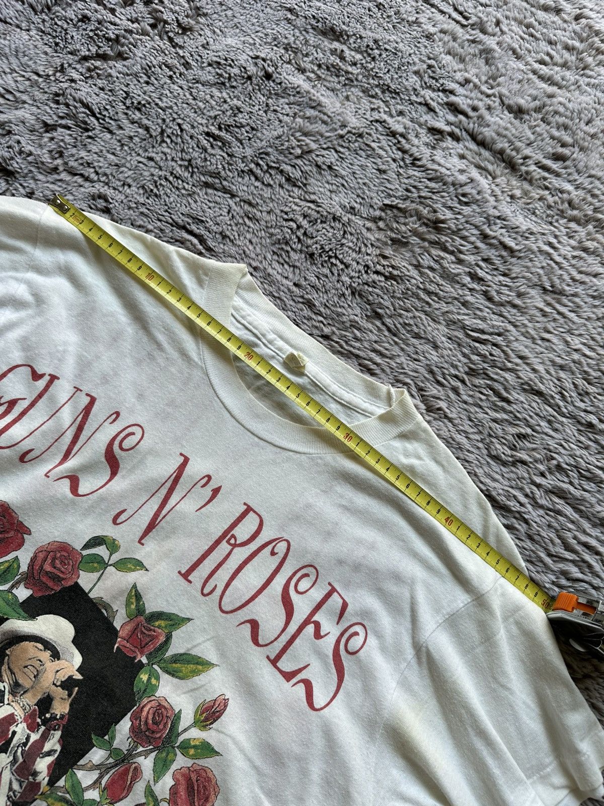 Other Vintage 1993 Guns N Rose Skin N Bones Tour Tee Screen Stars Size US L / EU 52-54 / 3 - 16 Thumbnail