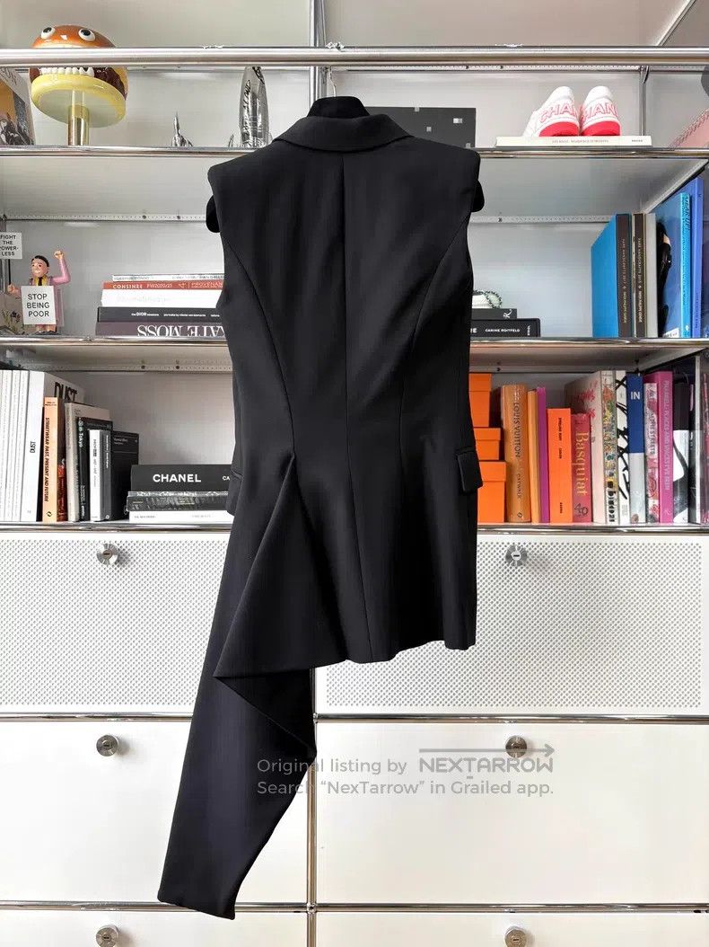 Alexander McQueen Alexander Mcqueen Black show, woollen silk material, sleev Size XS / US 0-2 / IT 36-38 - 3 Thumbnail