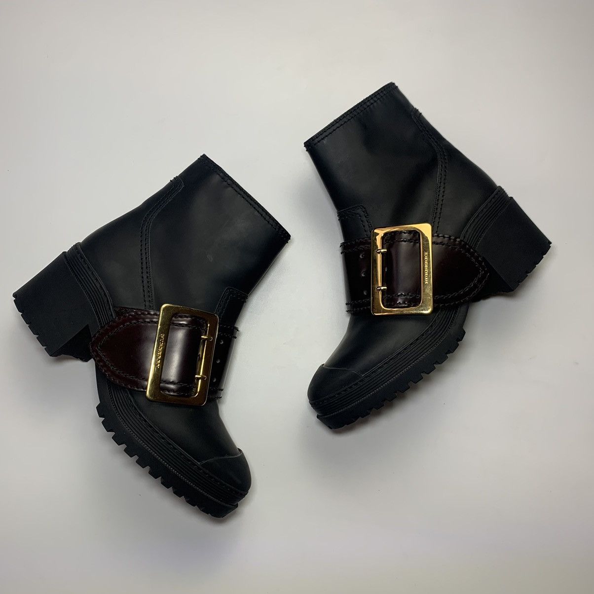 Burberry Burberry Women’s Leather Upper Boots Suede Buckle Ankle Size US 6 / IT 36 - 1 Thumbnail