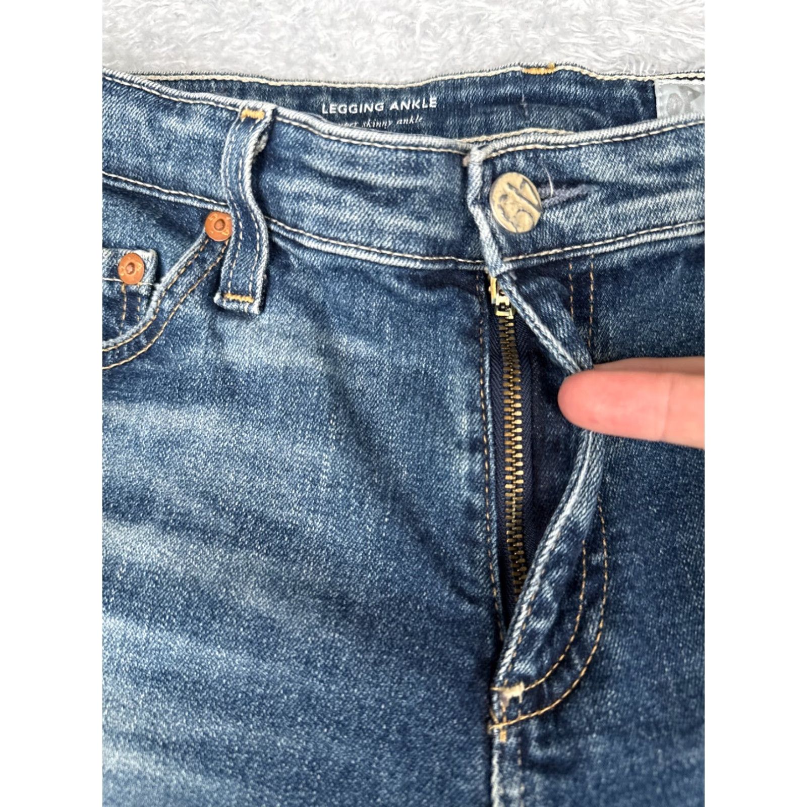 Vintage AG Adriano Goldschmied Jeans Women 28 Blue Legging Super Skinny Distressed Denim Skinny Jeans Women 28 Blue Size 28" / US 6 / IT 42 - 5 Thumbnail