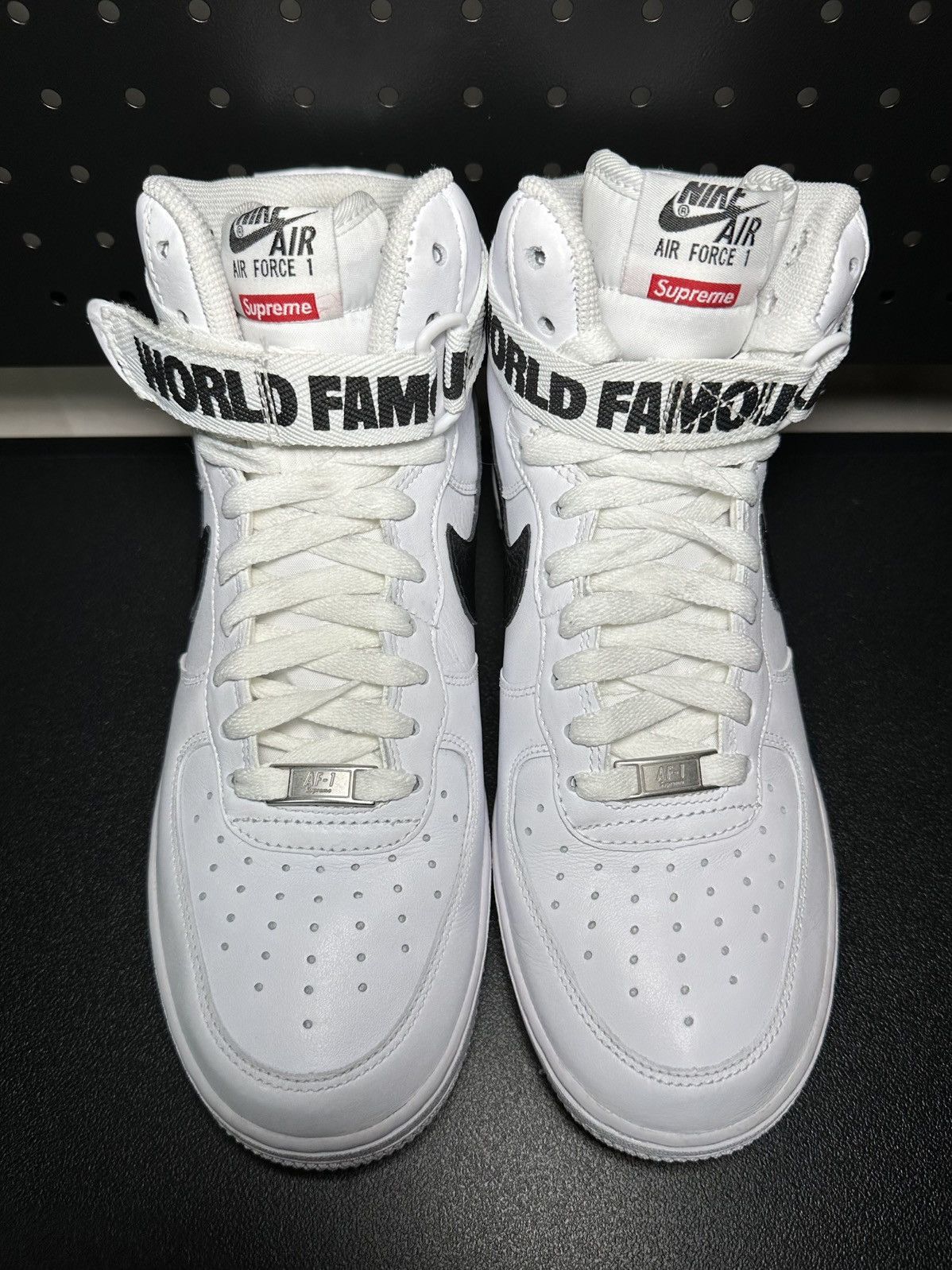 Nike × Supreme Supreme x Nike Air Force 1 one size 8 World Famous AF1 Size US 8 / EU 41 - 4 Thumbnail