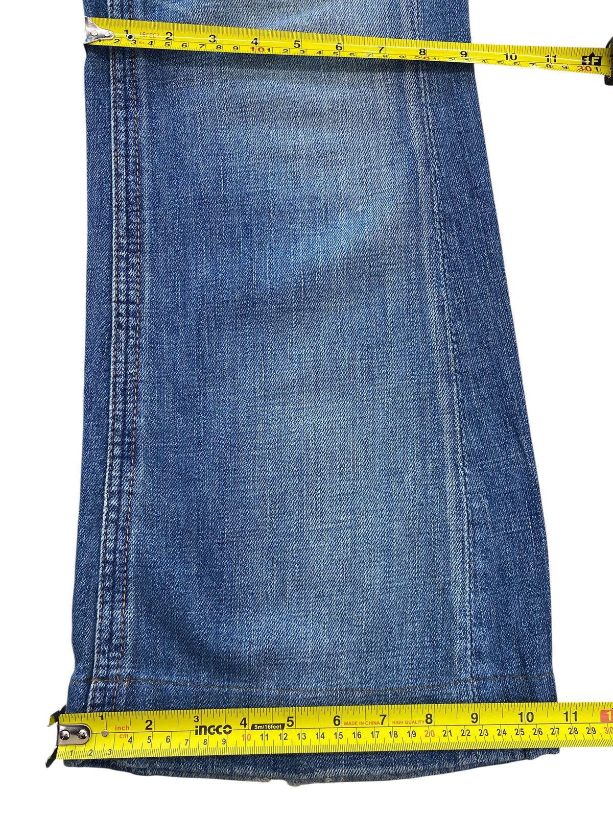 Japanese Brand Japanese Brand Faded Wash Style Flare Leg Jeans Size US 32 / EU 48 - 9 Thumbnail