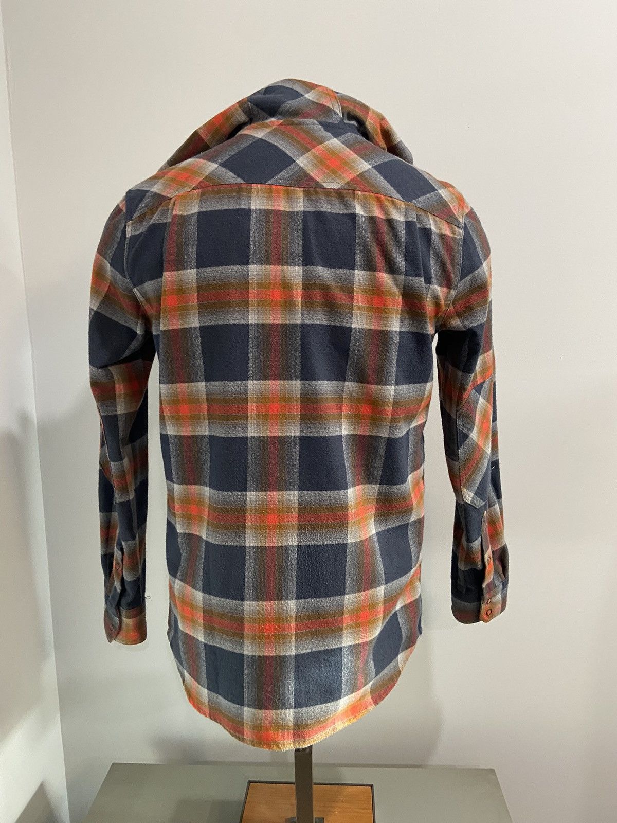 L.L. Bean L.L. Bean Flannel Top Size US M / EU 48-50 / 2 - 6 Thumbnail