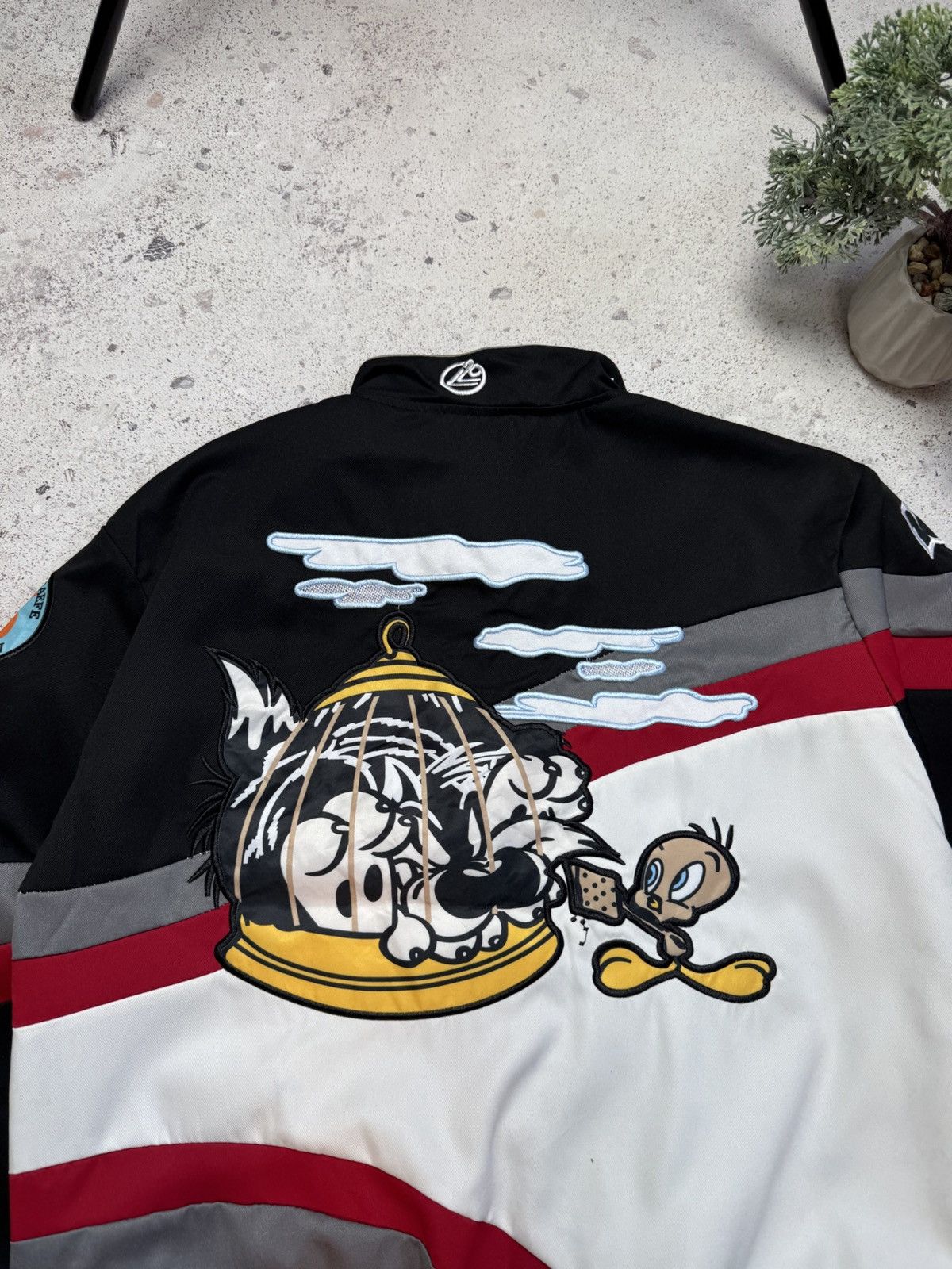 NASCAR Looney Tunes Tweety Sylvester Bomber Light jacket F1 Racing Size US M / EU 48-50 / 2 - 12 Thumbnail