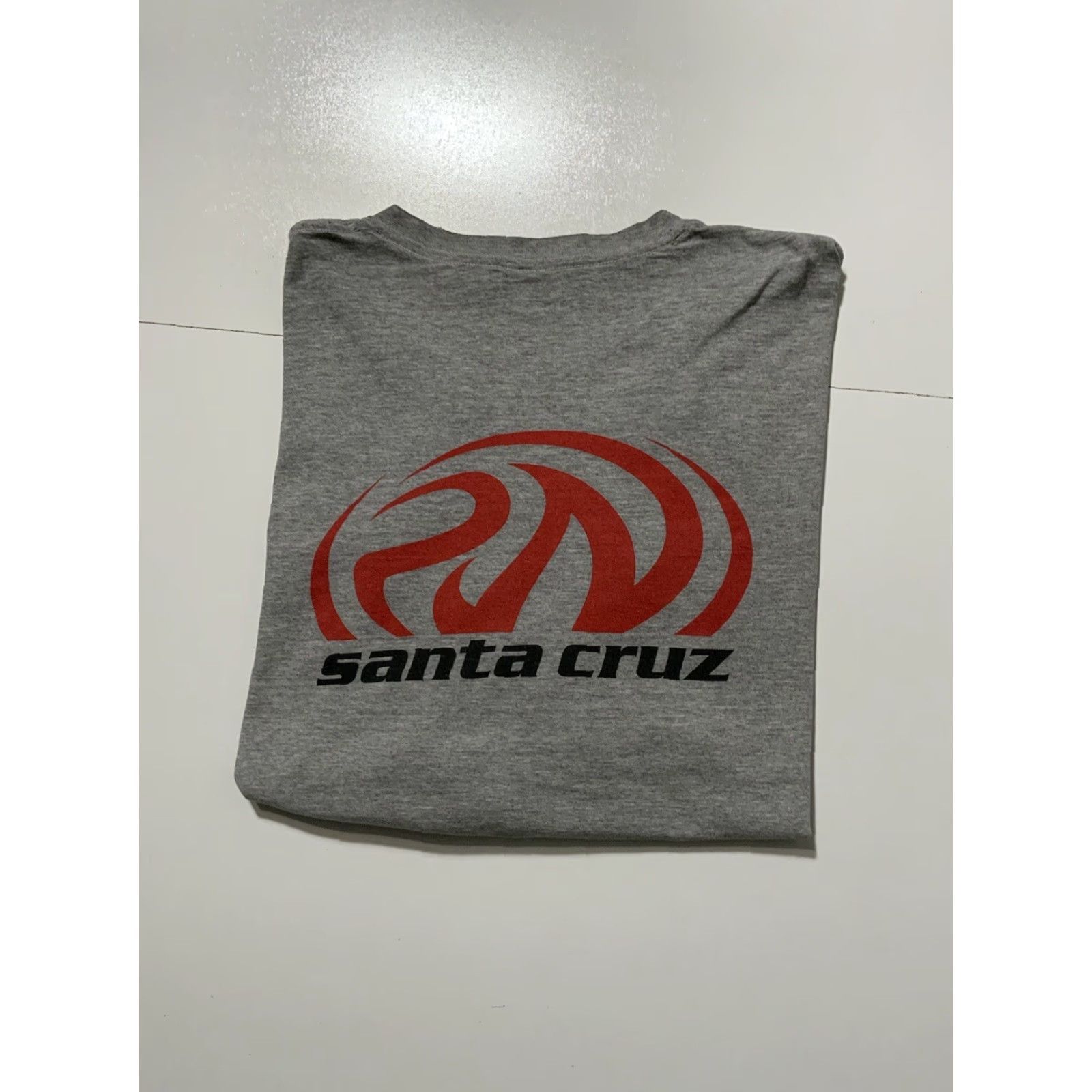 Vintage VINTAGE 90s Y2K Pacific Wave PW Surf Shop Santa Cruz Skate Graphic T-Shirt 2XL Gray Mens Size US XXL / EU 58 / 5 - 2 Thumbnail