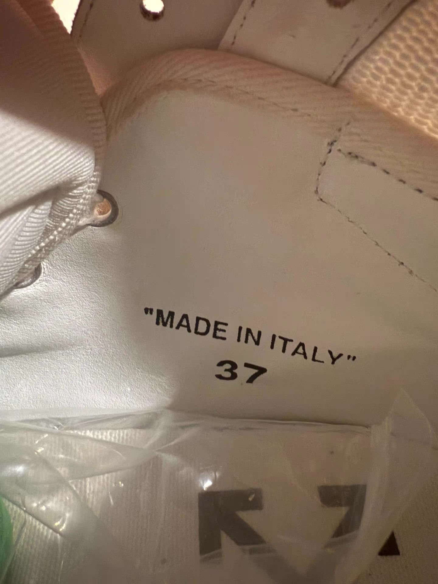Off-White OFF-WHITE Off-Court 3.0 Sneakers Ｑ20 Size US 7 / IT 37 - 6 Thumbnail