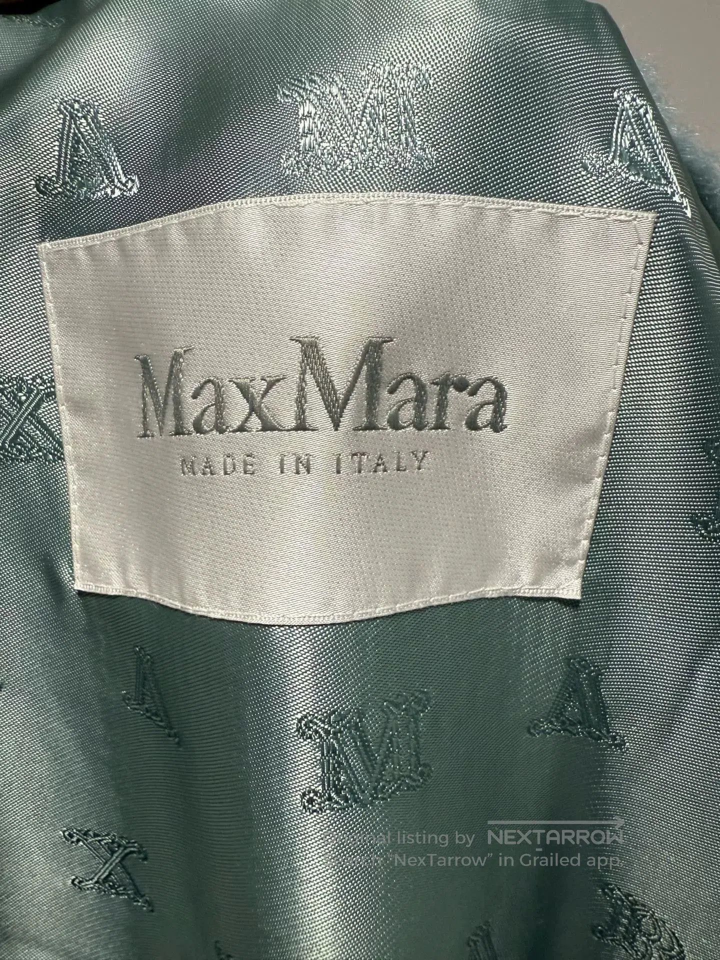 Other Maxmara Sleeveless Teddy Coat. Size US XS / EU 42 / 0 - 4 Thumbnail