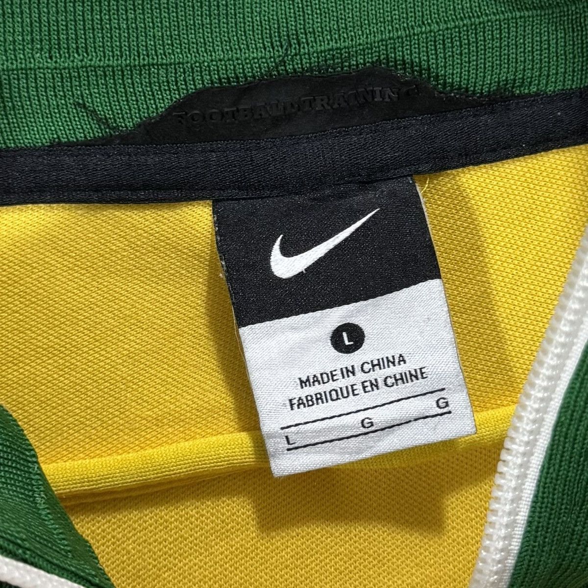 Nike × Vintage Nike Tracktop Tim Football National Brasil 2010 vintage Size US L / EU 52-54 / 3 - 5 Thumbnail