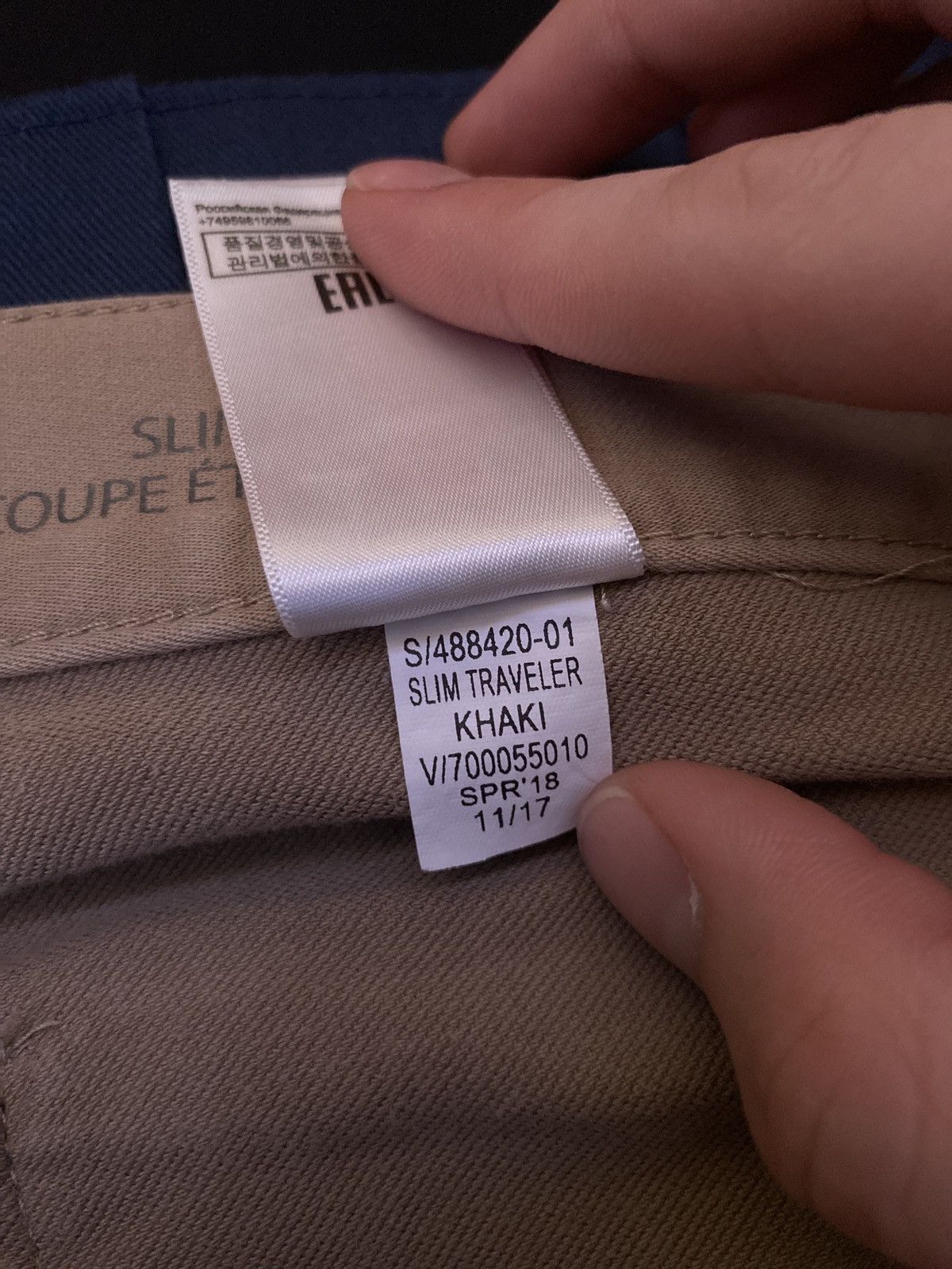 Banana Republic Banana Republic "The Traveler" KHAKI Size US 34 / EU 50 - 5 Thumbnail