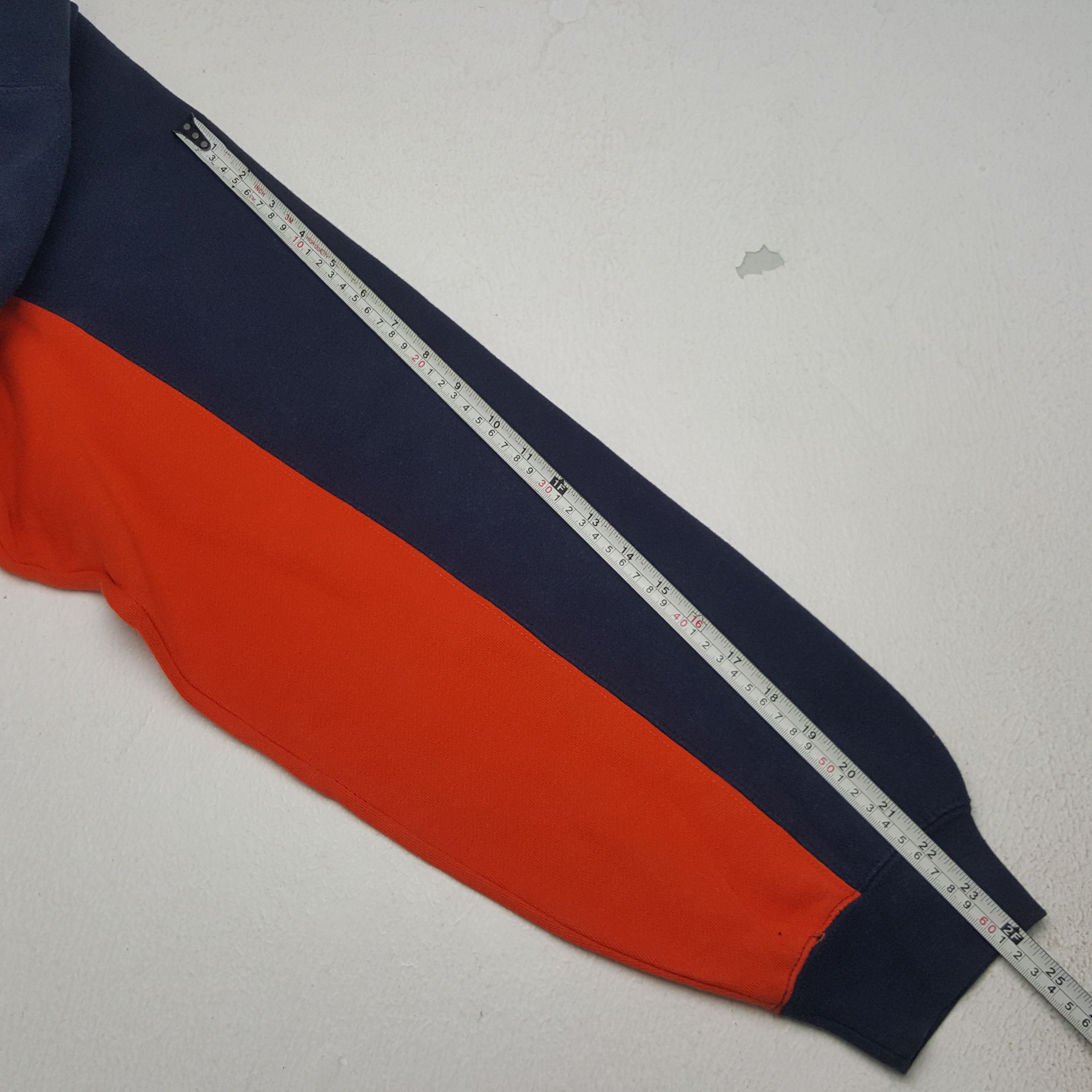 NBA × Vintage Vintage Lakes Track And Field Sweatshirt Hoodies Size US L / EU 52-54 / 3 - 8 Thumbnail