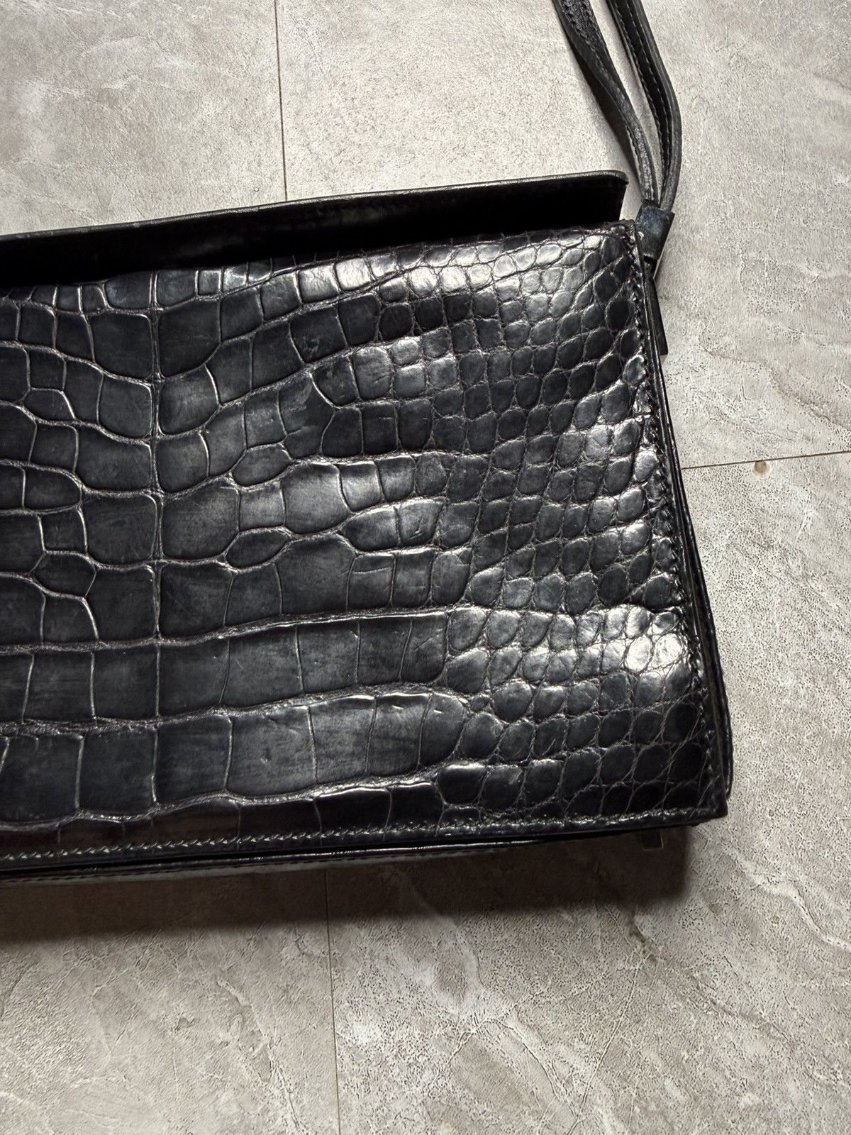 Gucci Gucci By Tomford 2 Way Croc Embossed Leather Bag Size ONE SIZE - 4 Thumbnail