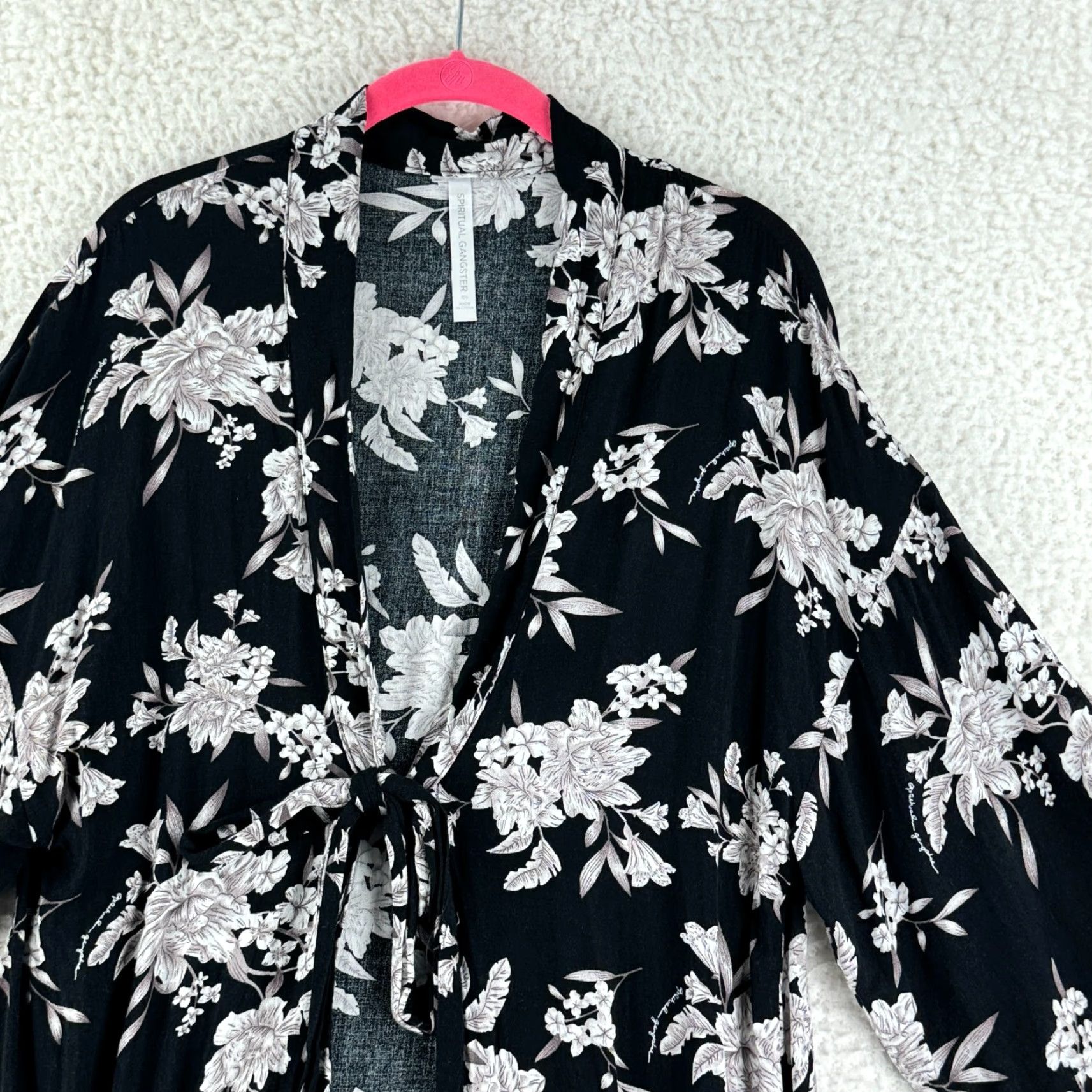 Spiritual Gangster Spiritual Gangster Black Floral Maya Kimono Womens OS Front Tie Pockets Cardigan Casual Beach Bohemian Lightweight Rayon Size ONE SIZE - 3 Thumbnail