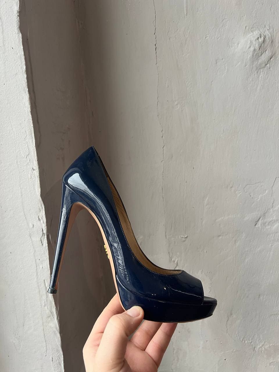Prada PRADA NAVY PATERN LEATHER PLATFORM HEELS RARE SIZE 38.5 Size US 8.5 / IT 38.5 - 2 Thumbnail