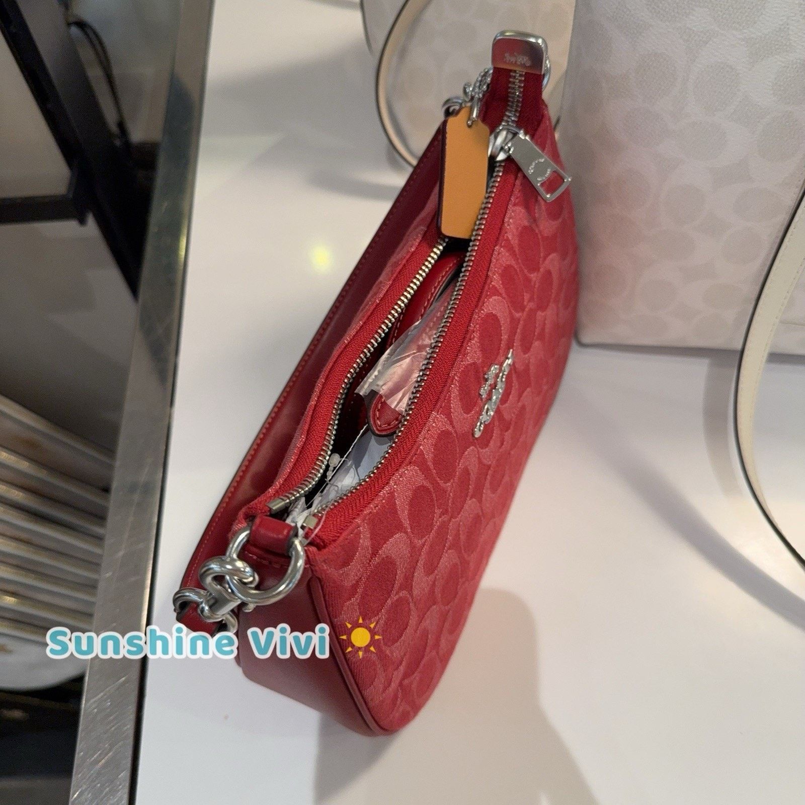 Coach NWT Coach Teri Shoulder Bag Denim CDE43 Silver/True Red Size ONE SIZE - 6 Thumbnail