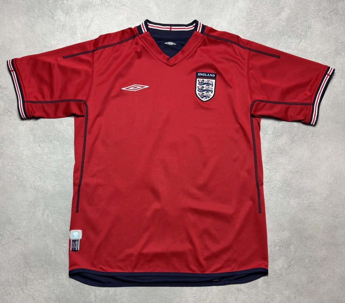 Umbro England 2002 2004 Home Football Shirt Soccer Jersey Umbro Size US XL / EU 56 / 4 - 1 Thumbnail