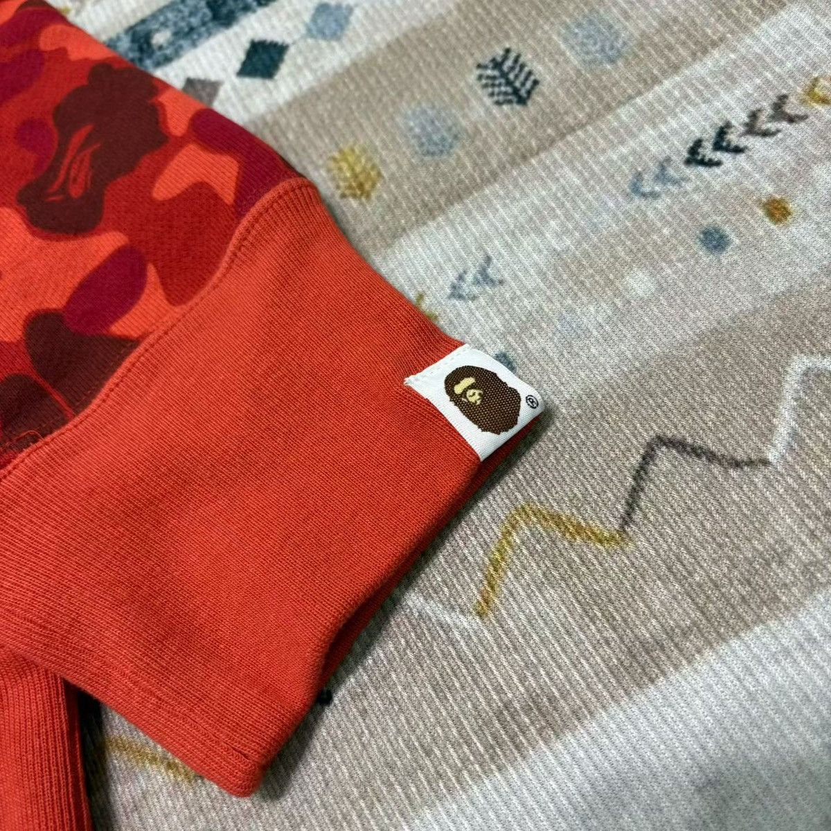 Bape CAMO SHARK FULL ZIP HOODIE Size US L / EU 52-54 / 3 - 3 Thumbnail