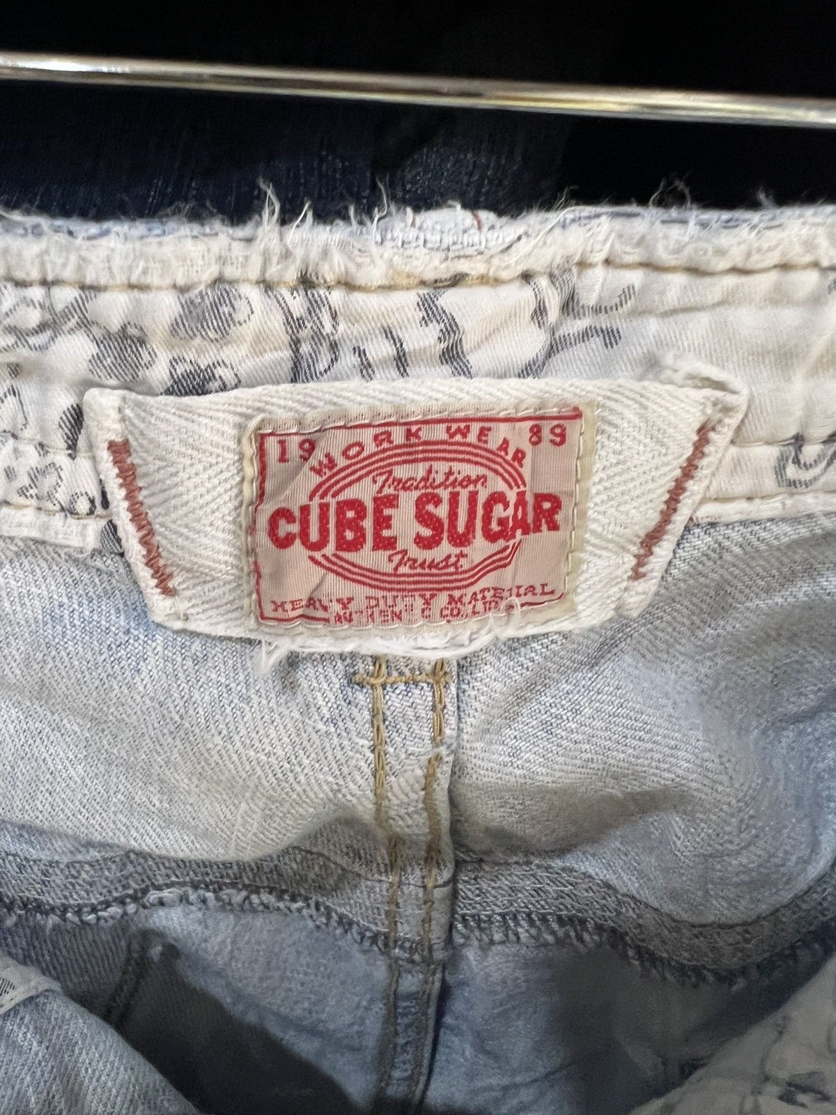 Other 🔥Vintage Cube Sugar Buckle Distressed Denim Size US 29 - 15 Thumbnail