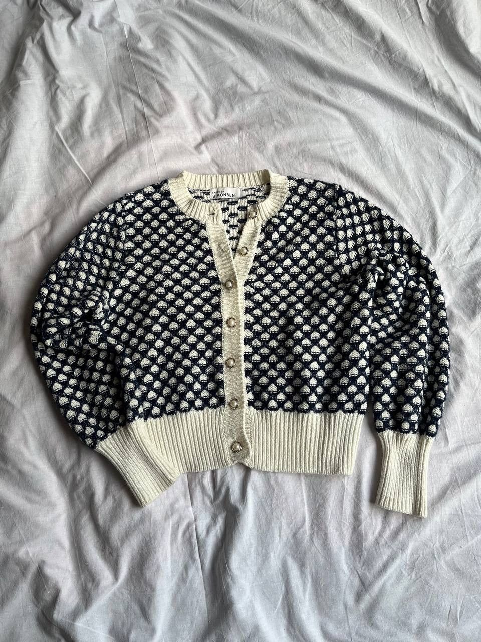 Other × Vintage Karen by Simonsen blue-white knitted embroidered cardigan Size L / US 10 / IT 46 - 1 Thumbnail