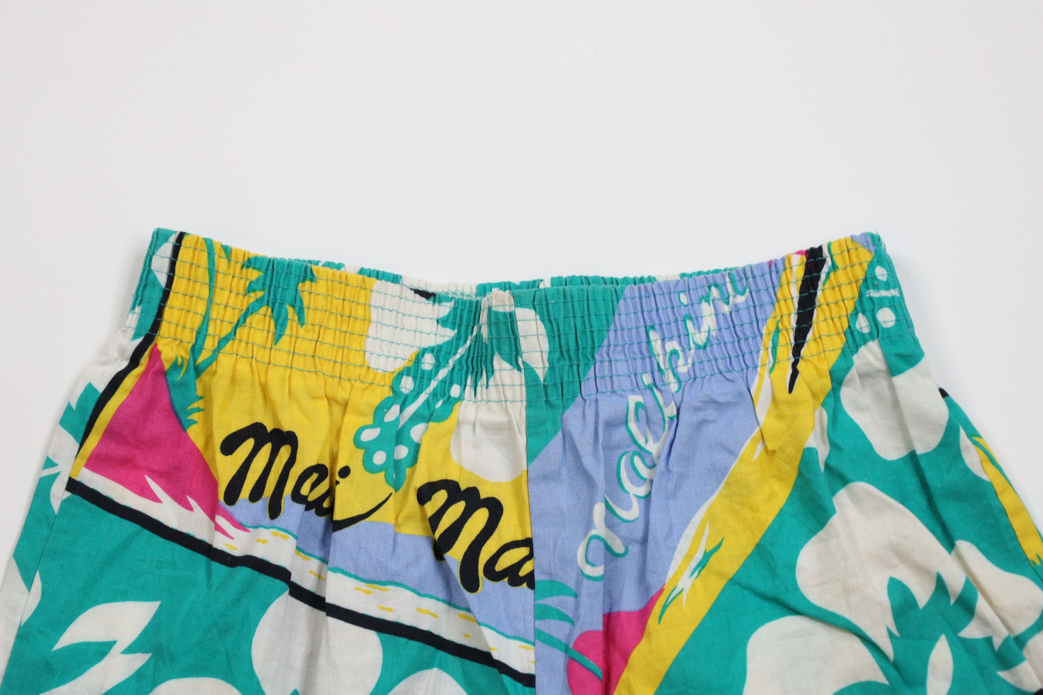 Vintage Vintage 90s Streetwear Baggy Abstract Flower Surf Shorts USA Size 26" / US 2 / IT 38 - 2 Thumbnail