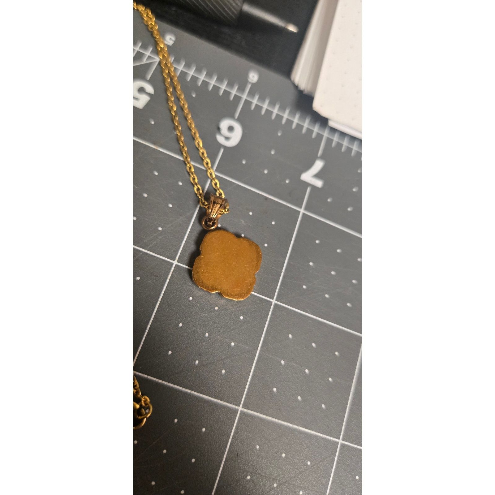 Tory Burch Tory Burch pendant on adjustable gold toned chain Size ONE SIZE - 5 Thumbnail