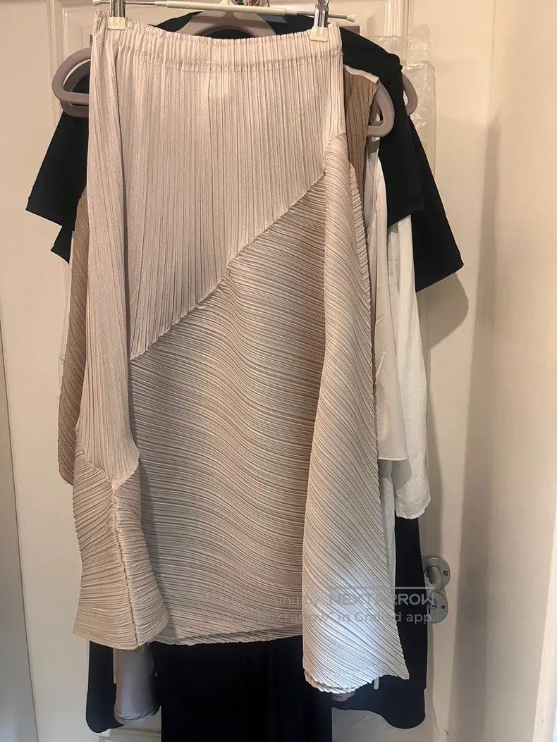 Issey Miyake Issey Miyake size:3 Beige Asymmetric Midi Skirt Size 22" - 5 Thumbnail