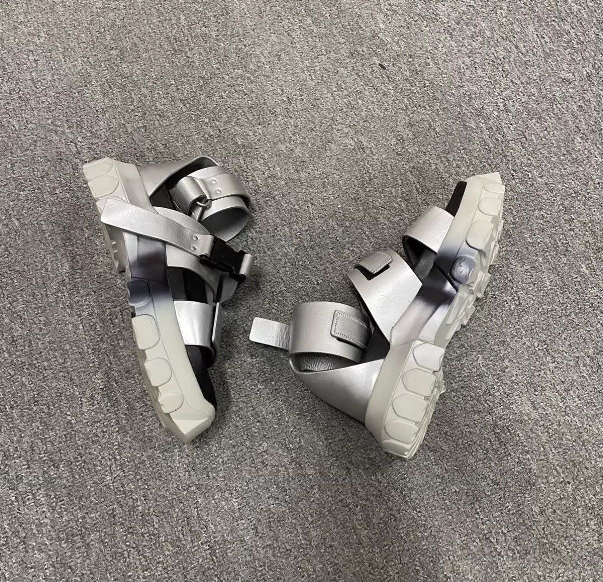 Rick Owens Rick Owens Silver Sandals J41 Size US 8.5 / EU 41-42 - 4 Thumbnail