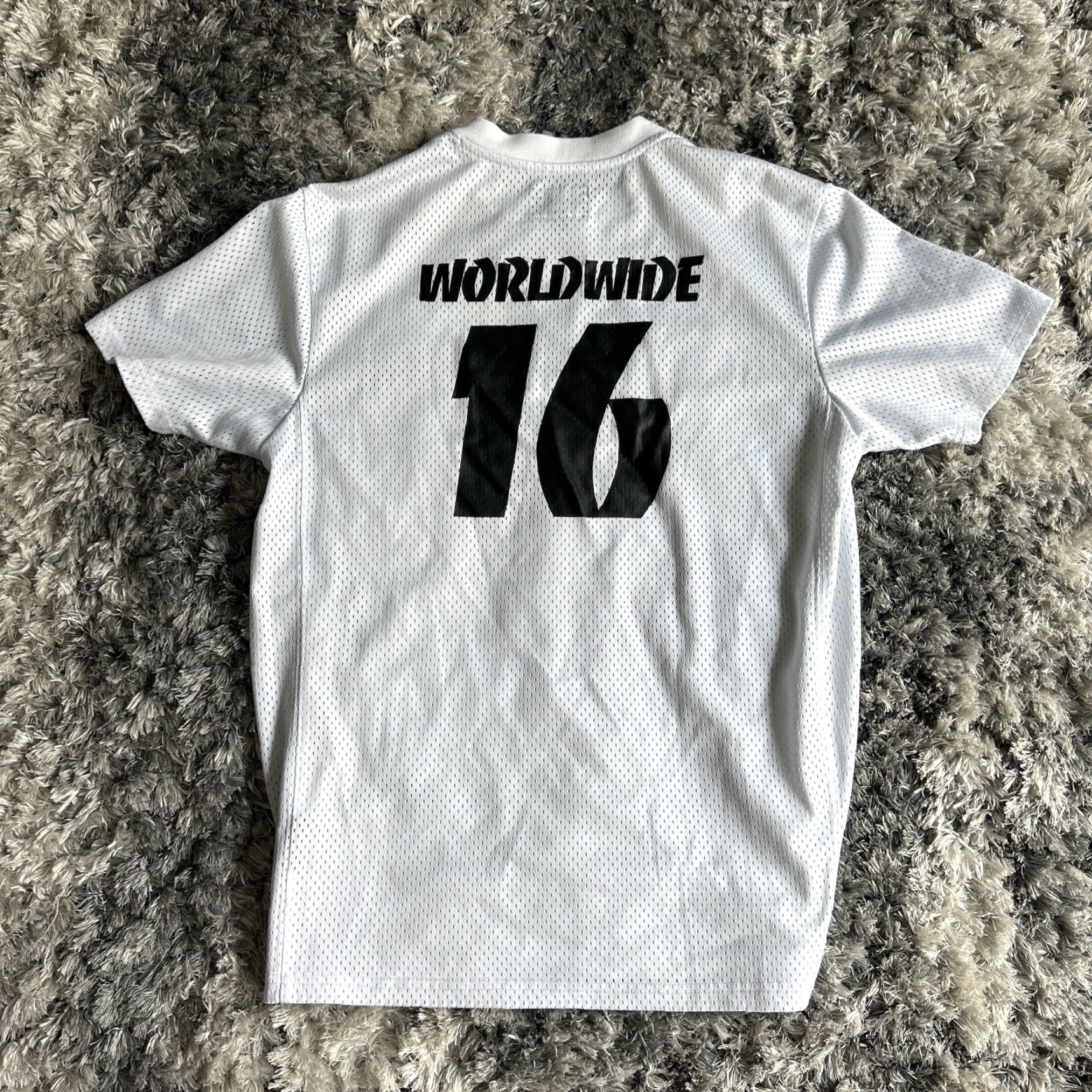 Huf VINTAGE HUF Thrasher Worldwide Tour De Stoops Jersey Shirt Men S White STAINED Size US S / EU 44-46 / 1 - 7 Thumbnail