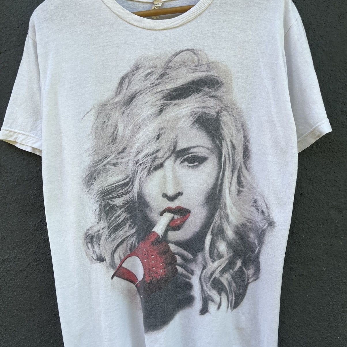 Band Tees Thrashed Vintage Madonna Tour Tee Size US M / EU 48-50 / 2 - 2 Thumbnail