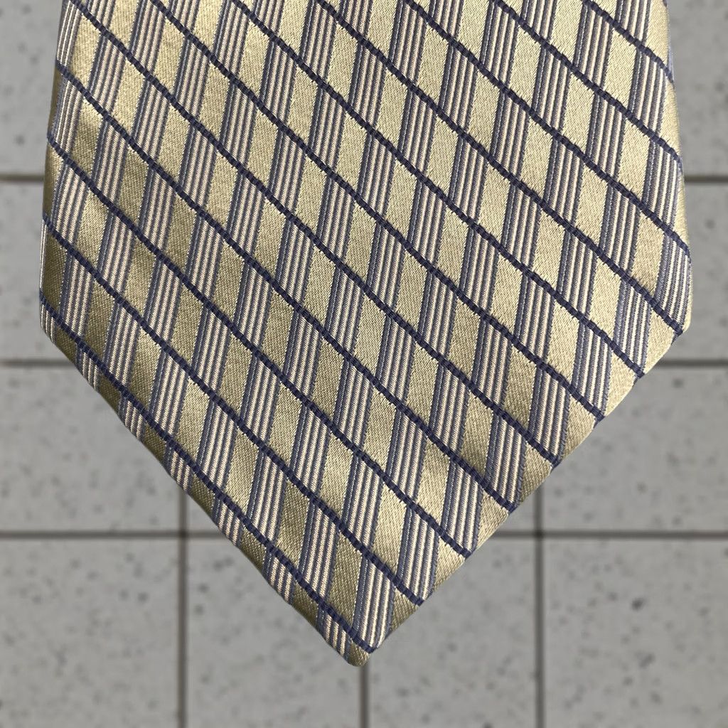 Vintage VINTAGE Jones New York Silk Tie Wove Necktie Plaid Green Gray Exec Capsule 4x56 Capsule Wide Necktie Size ONE SIZE - 1 Thumbnail