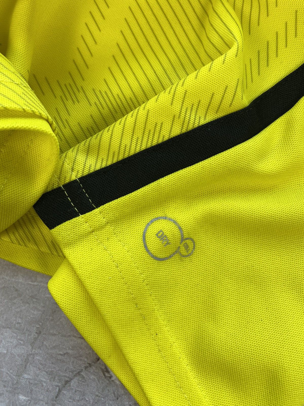 Puma × Vintage Marco Reus BVB Dortmund 2013/2014 Home Soccer Jersey Size US L / EU 52-54 / 3 - 9 Thumbnail