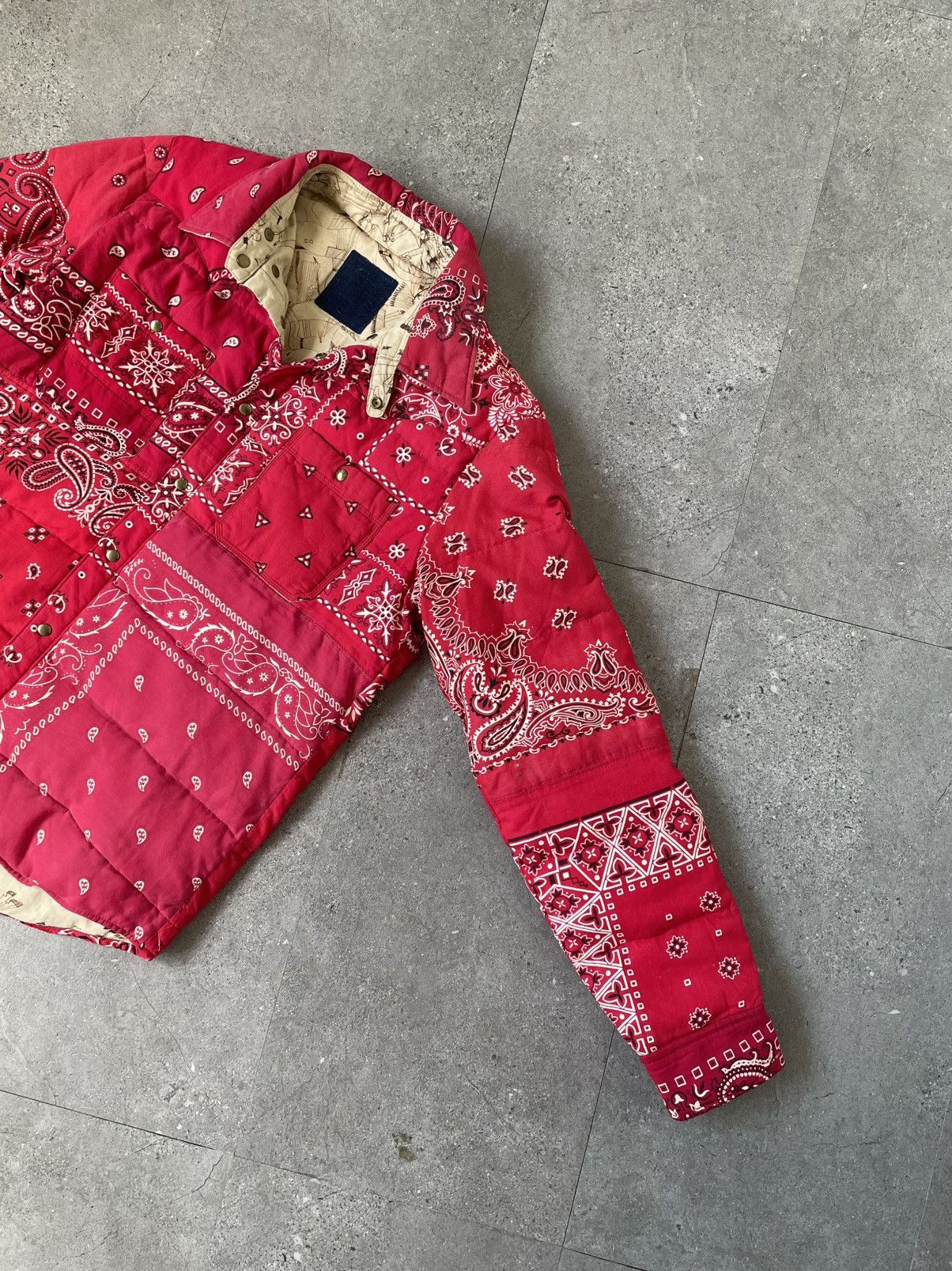 Visvim Visvim FW16 ICT Kerchief down JKT Red Bandana Size US L / EU 52-54 / 3 - 9 Thumbnail