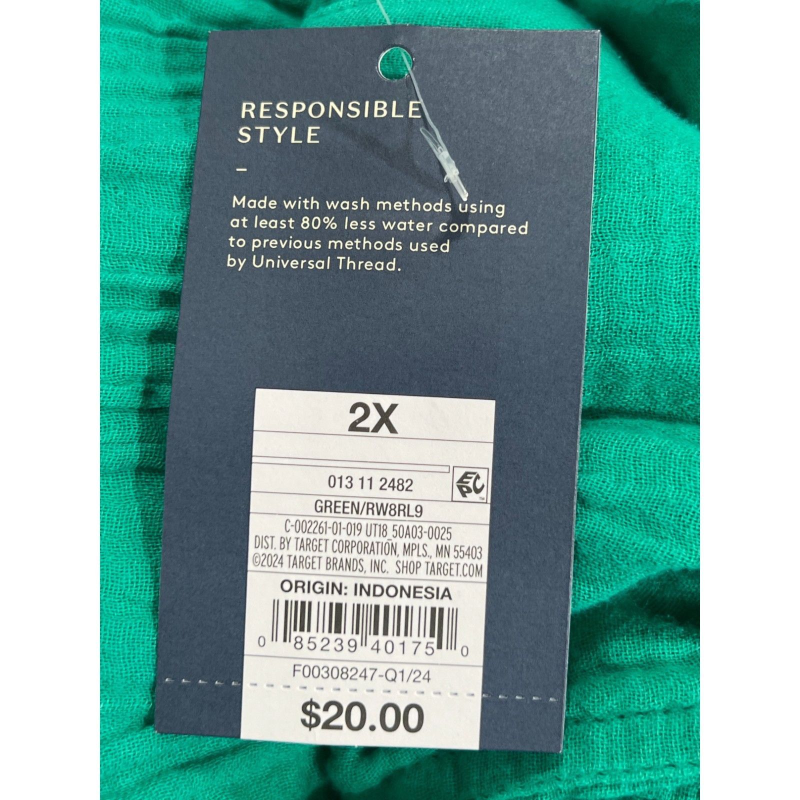 Other Universal Thread - Women's High-Rise Pull-On Short - Green - Size 42" / US 20 - 8 Thumbnail