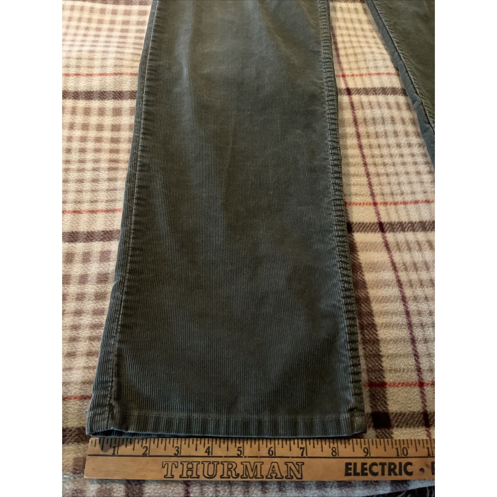 Levi's Levi's 559 Relaxed Straight Corduroy Pants Mens 35x35 Green Size US 35 - 6 Thumbnail