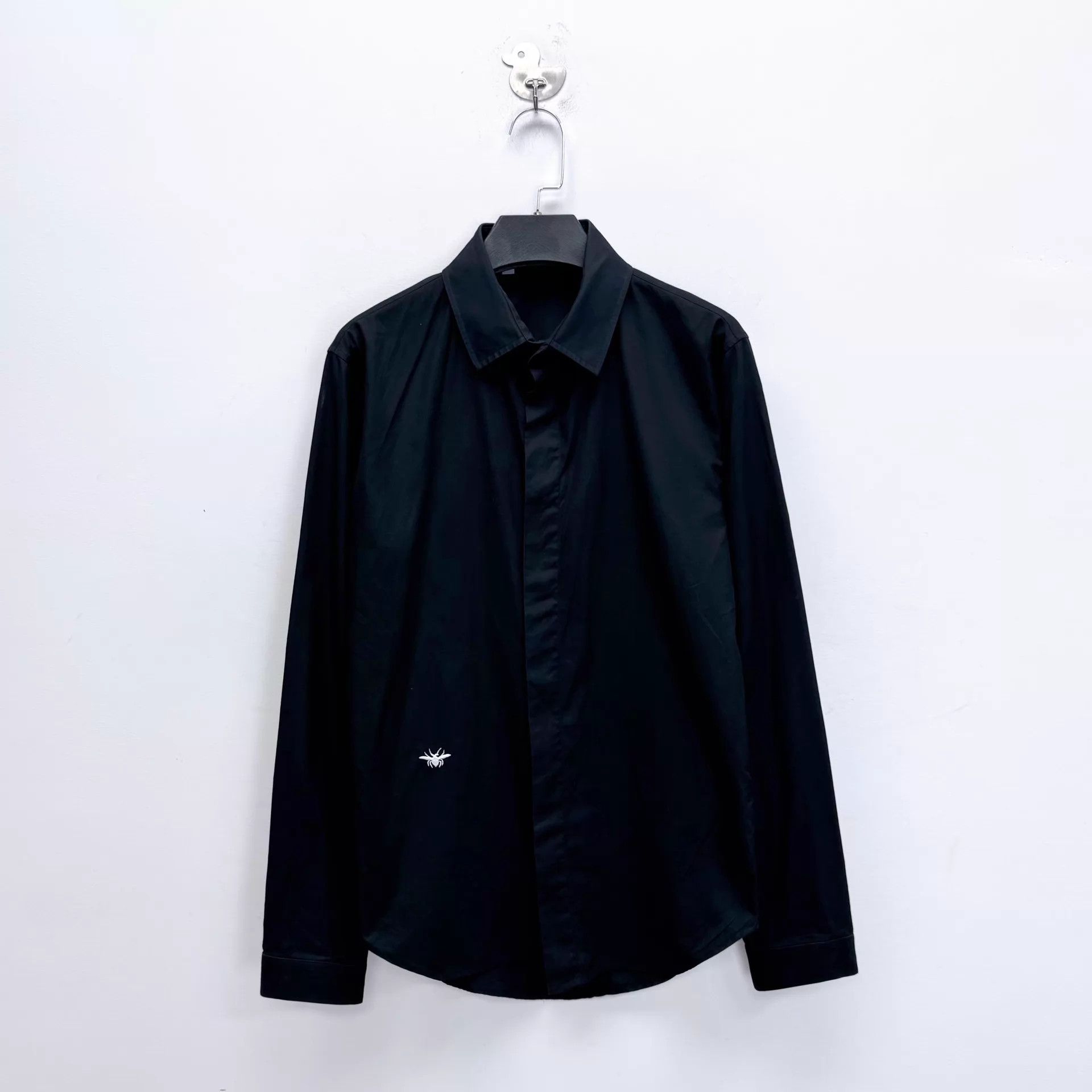Dior Dior Black Embroidered Bee Short-Sleeve Shirt 40 M Unisex Size US M / EU 48-50 / 2 - 1 Thumbnail