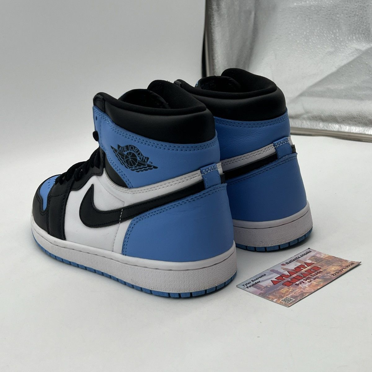 Nike Air Jordan 1 high unc toe Size US 8 / EU 41 - 4 Thumbnail