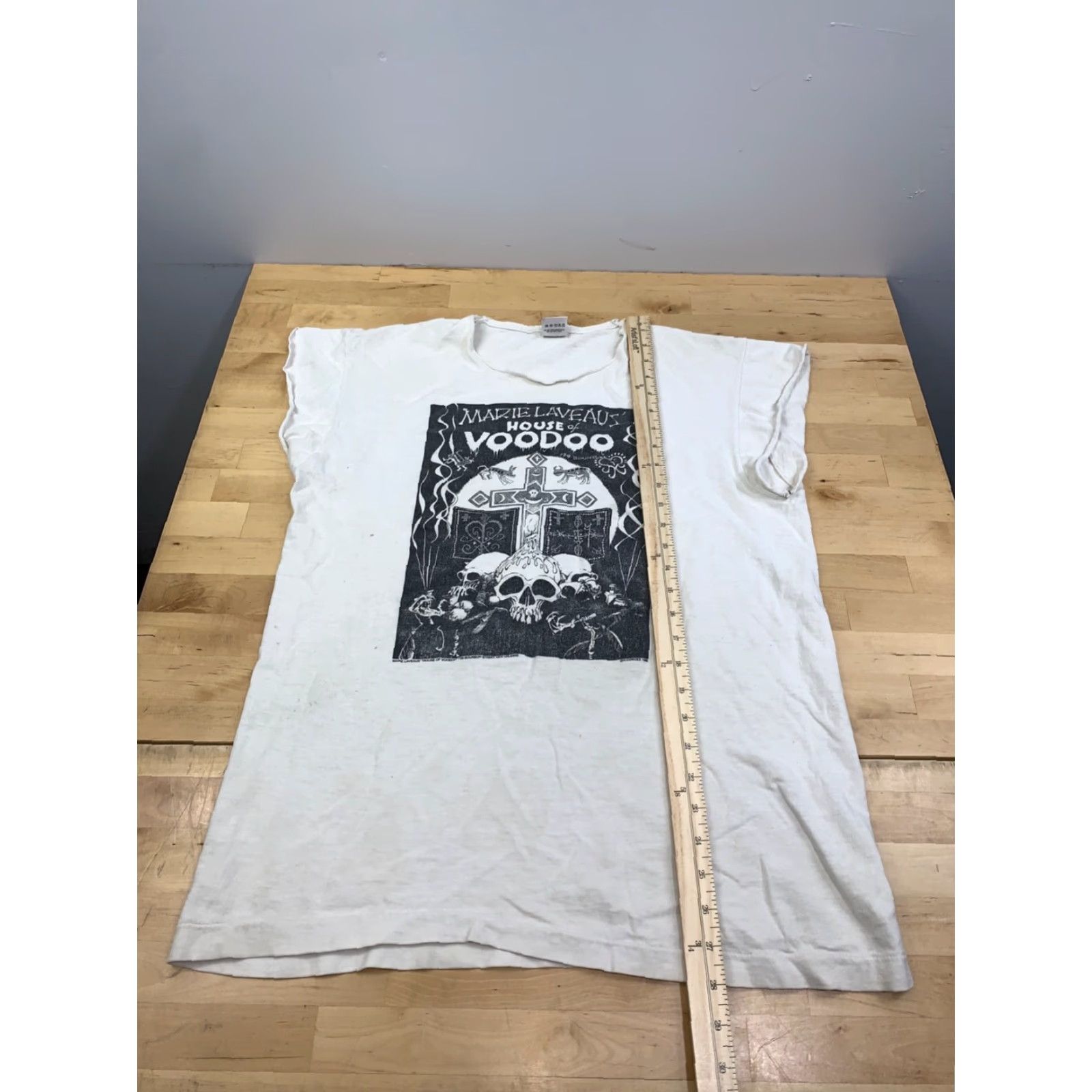 Fruit Of The Loom Vtg Marie Laveaus House of Voodoo Shirt Adult L 80s Skulls Distressed Size US L / EU 52-54 / 3 - 7 Thumbnail