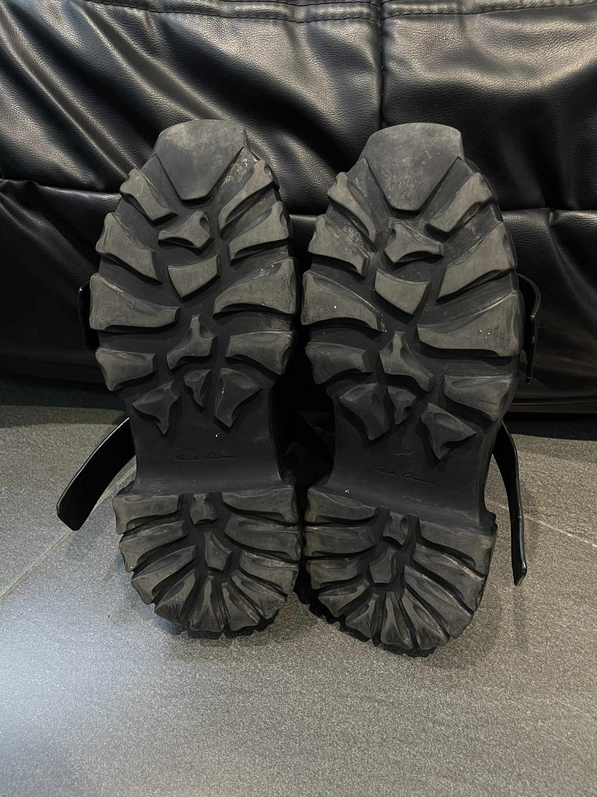 Rick Owens Rick Owens Tractor Sandals Size US 7 / EU 40 - 7 Thumbnail