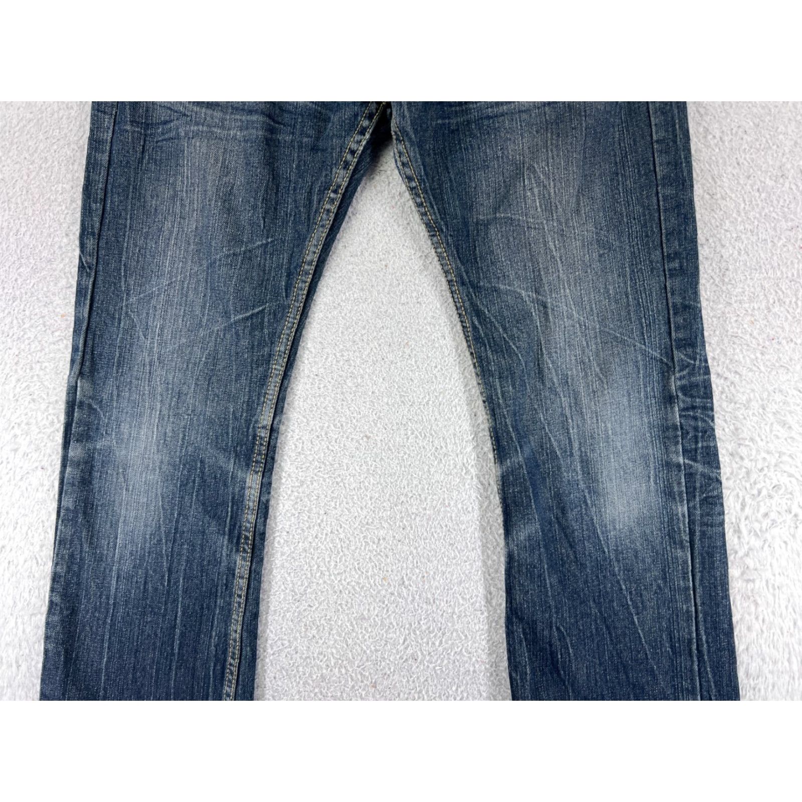 Jordan Craig Jordan Craig Jeans Adult 32 Blue Denim Boot Cut Distressed 32x32 Mens Size US 32 / EU 48 - 3 Thumbnail