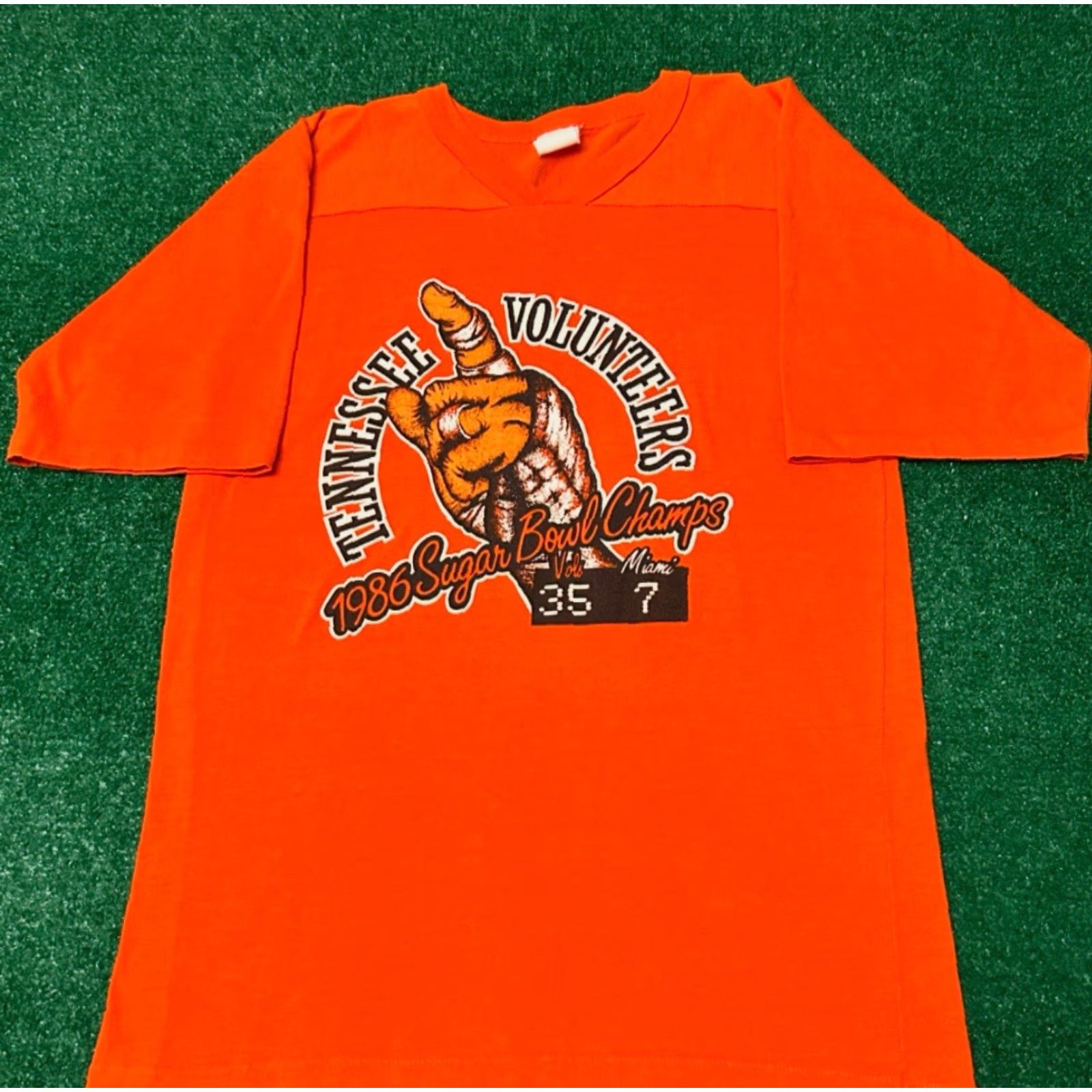 Sugar VINTAGE Tennessee VOLS 1986 Sugar Bowl VTG Shirt Mens Size Medium USA Size US M / EU 48-50 / 2 - 3 Thumbnail