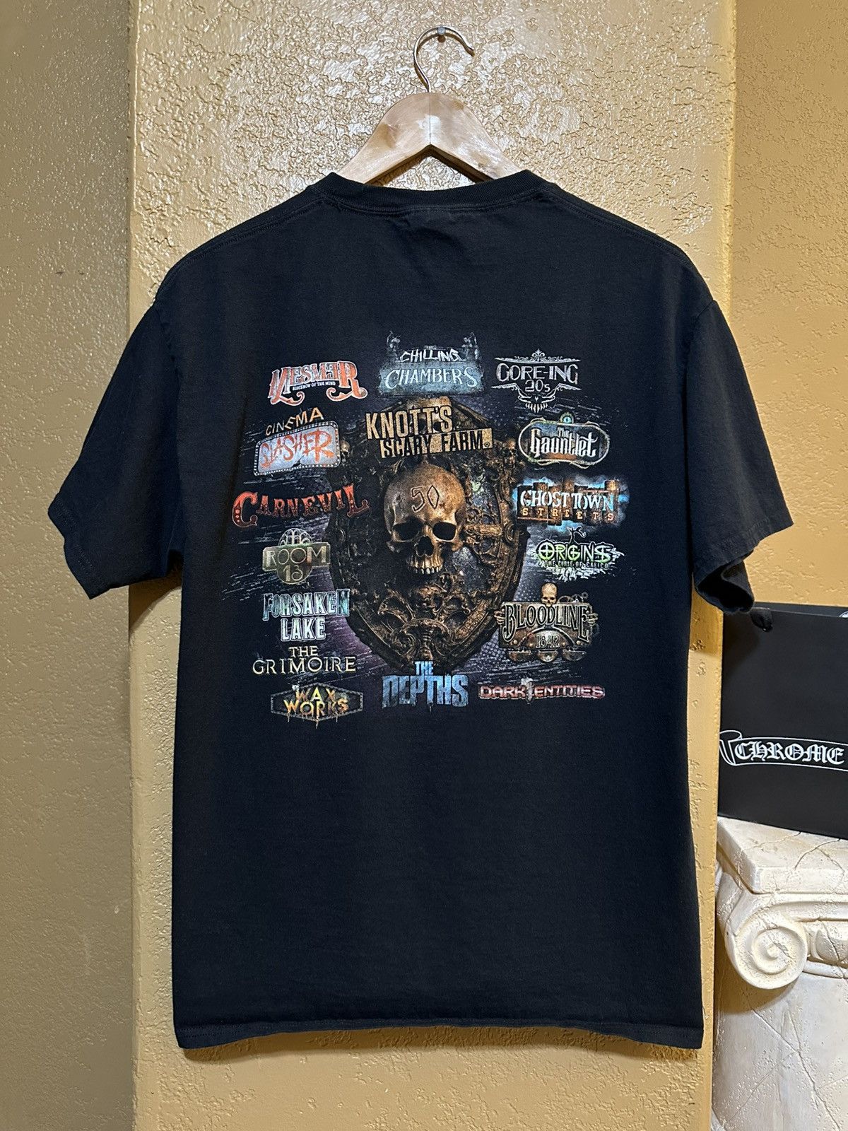 Expert Horror Knott’s Scary Farm Halloween Maze tee shirt horror Size US L / EU 52-54 / 3 - 1 Thumbnail