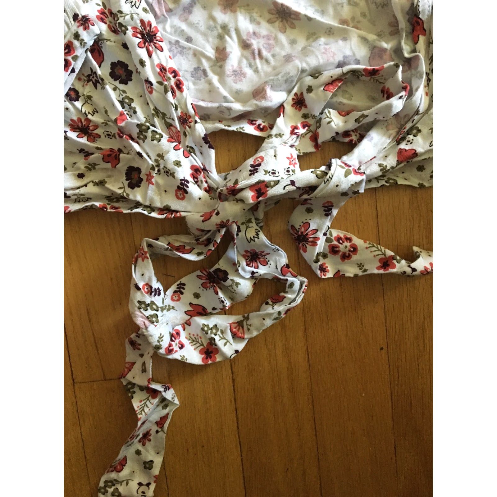Junk Food JUNK FOOD Blouse Long Sleeve Crop Tie Front Floral Snow White NWT Size M Womens Size M / US 6-8 / IT 42-44 - 4 Thumbnail