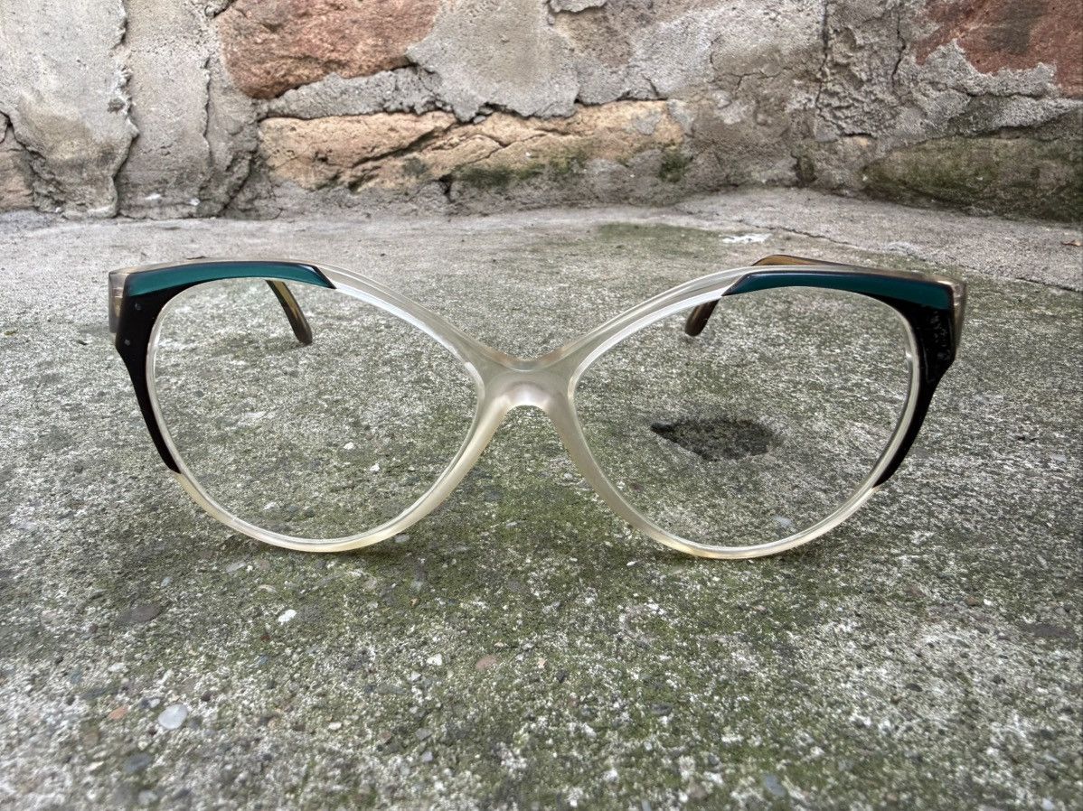 Gucci 1980s GUCCI GG113 vintage cat eye eyeglasses Size ONE SIZE - 1 Thumbnail