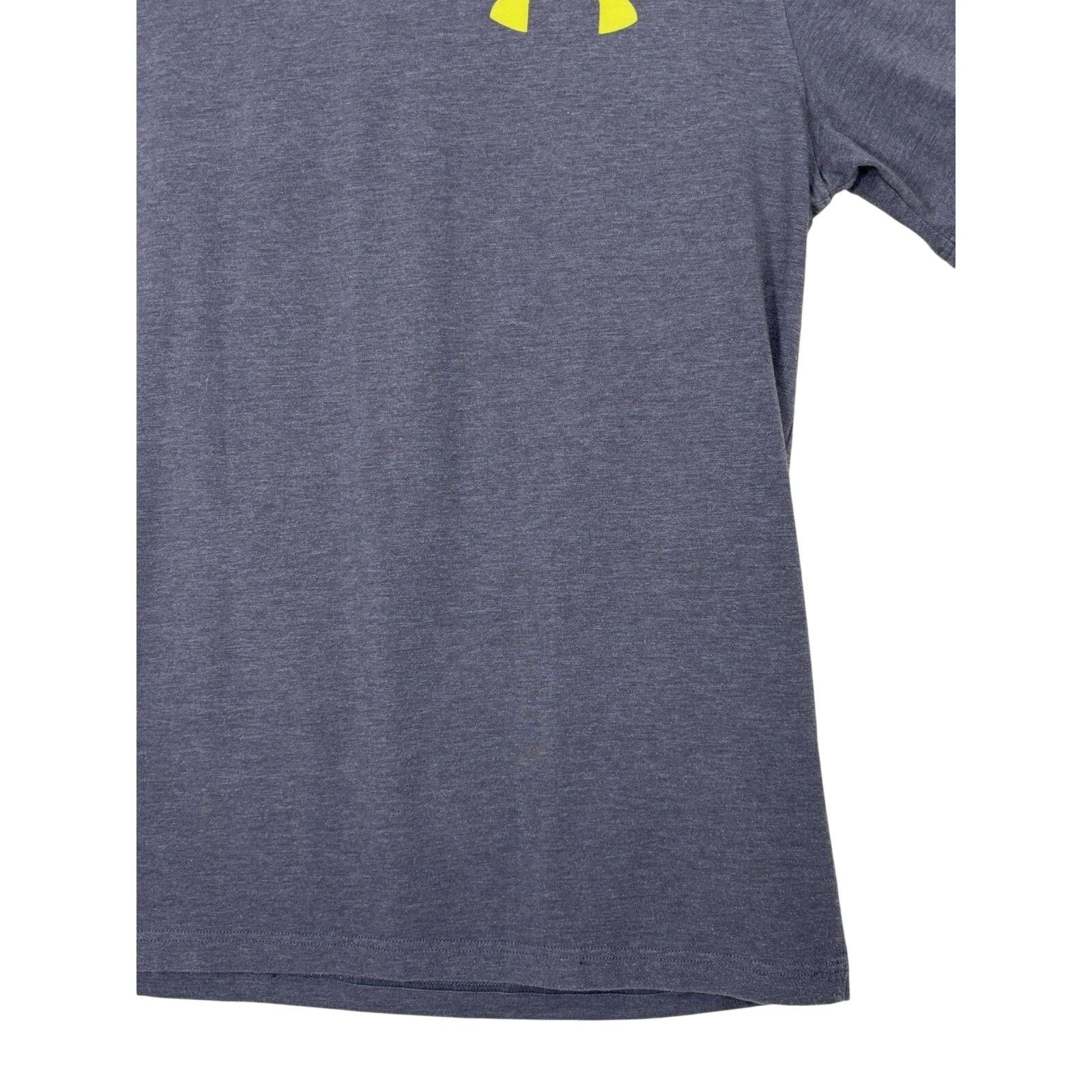Under Armour Under Armour Large T-Shirt Gray with Fish Graphic Size US L / EU 52-54 / 3 - 12 Thumbnail